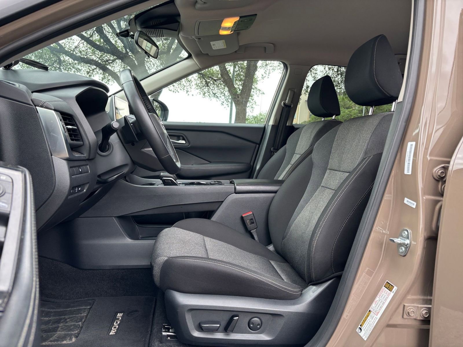 Thumbnail: 2025 Nissan Rogue - 22