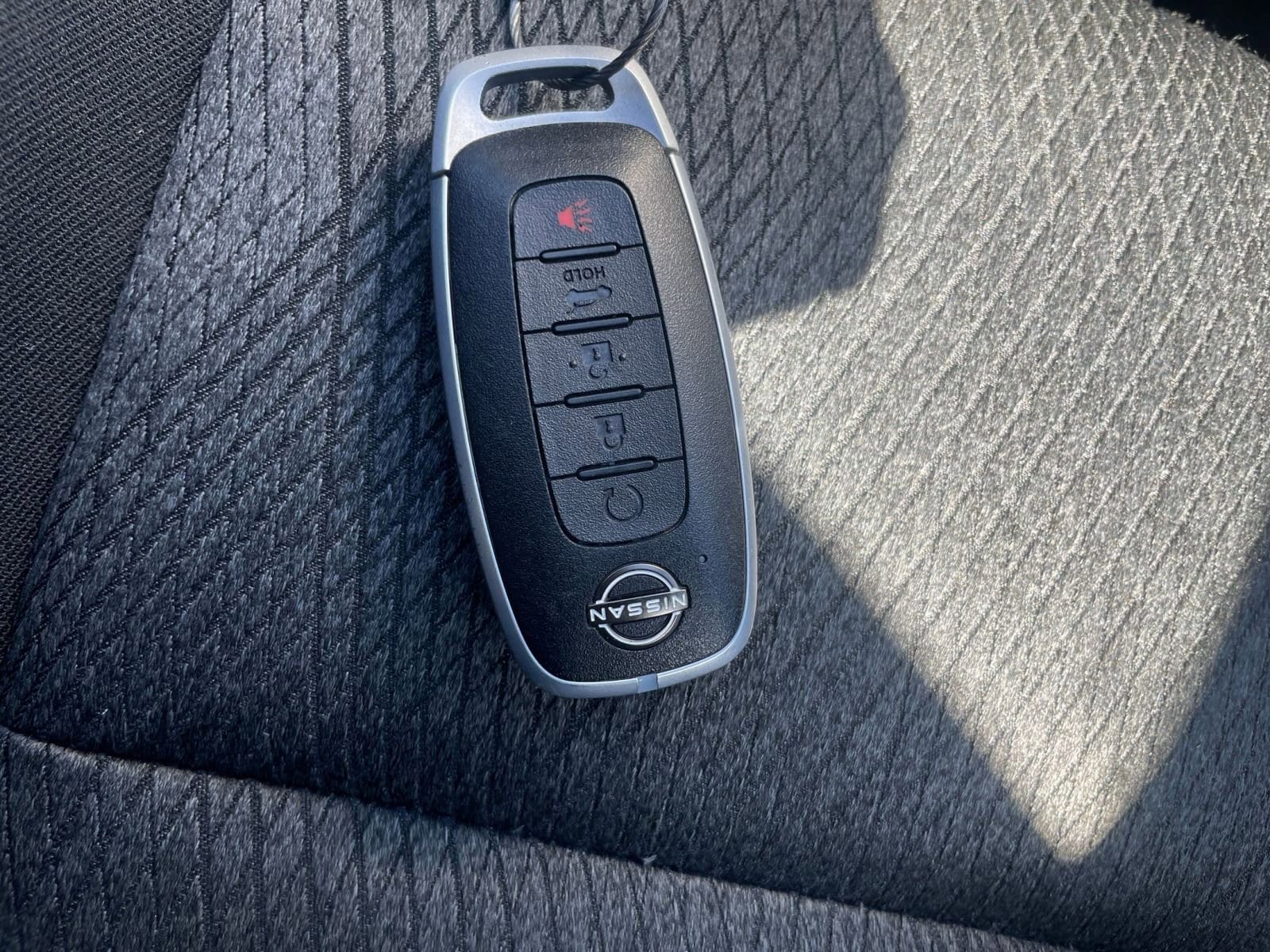 Thumbnail: 2025 Nissan Rogue - 18