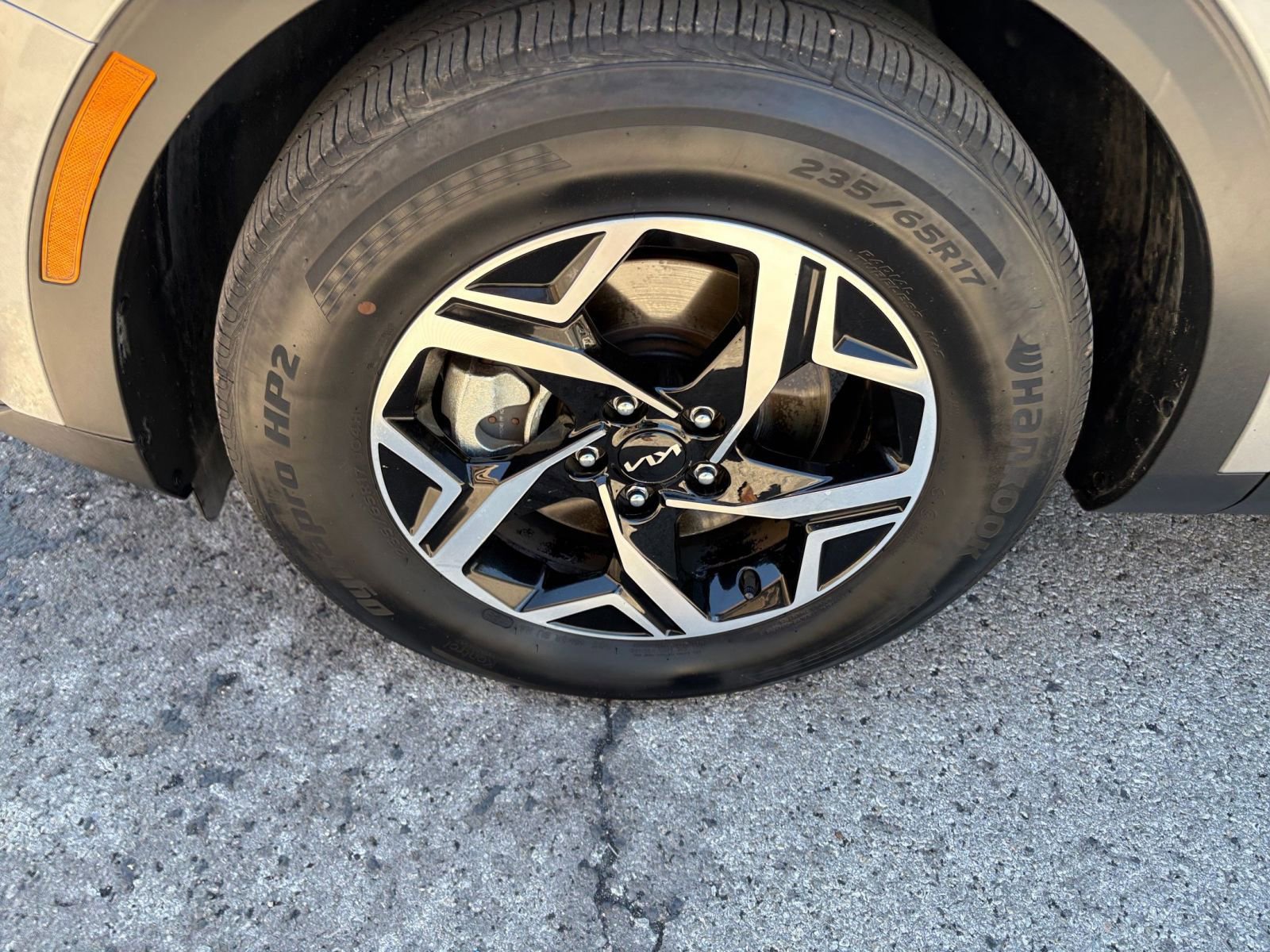 Thumbnail: 2025 Kia Sportage - 25