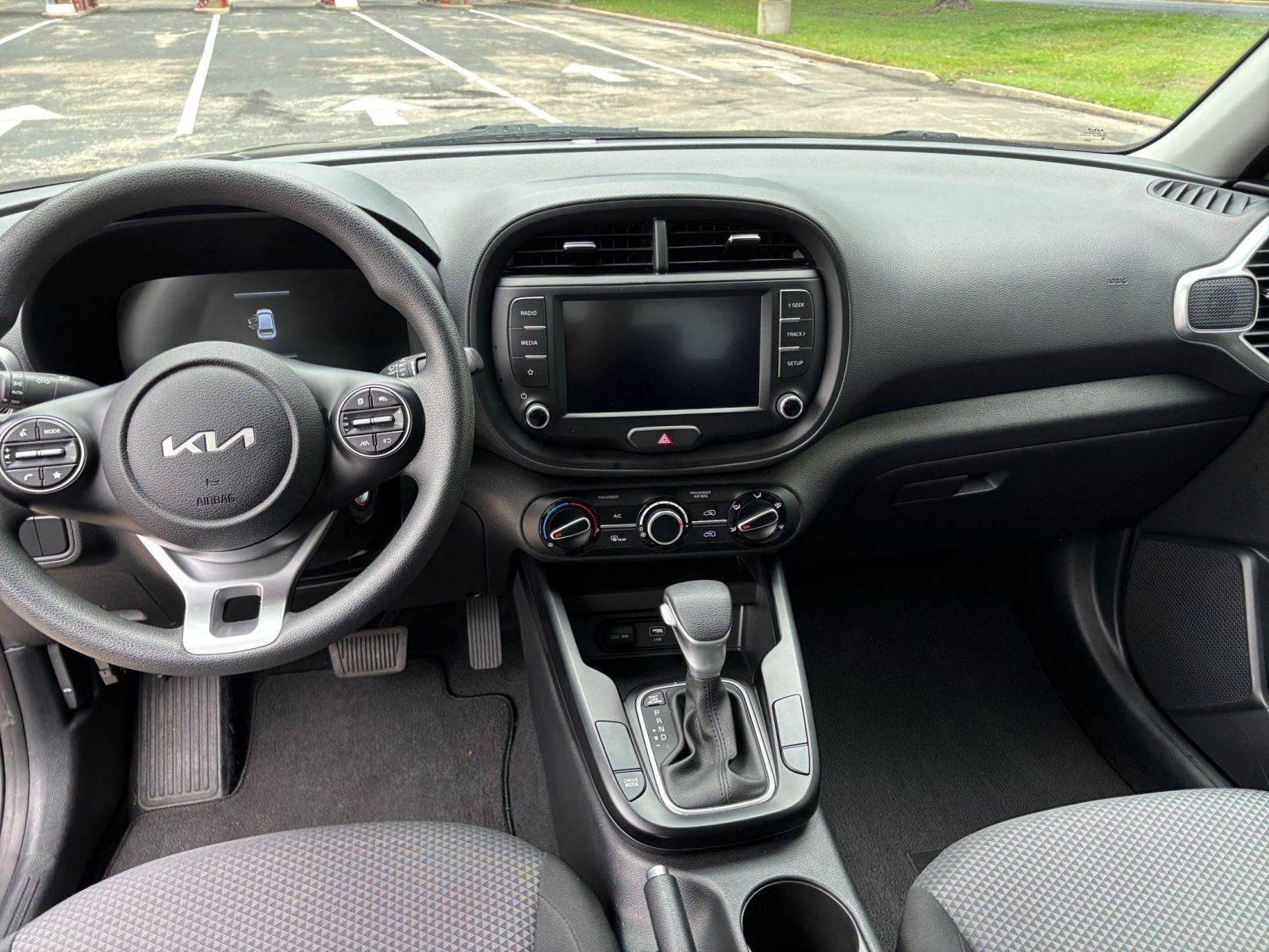 Thumbnail: 2025 Kia Soul - 28