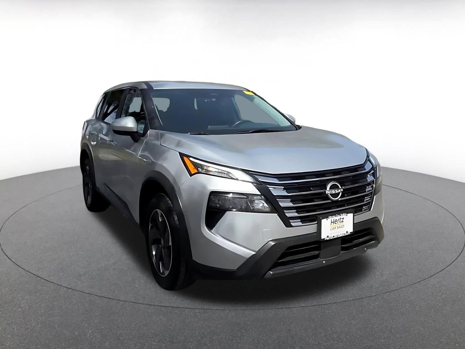 Thumbnail: 2025 Nissan Rogue - 3