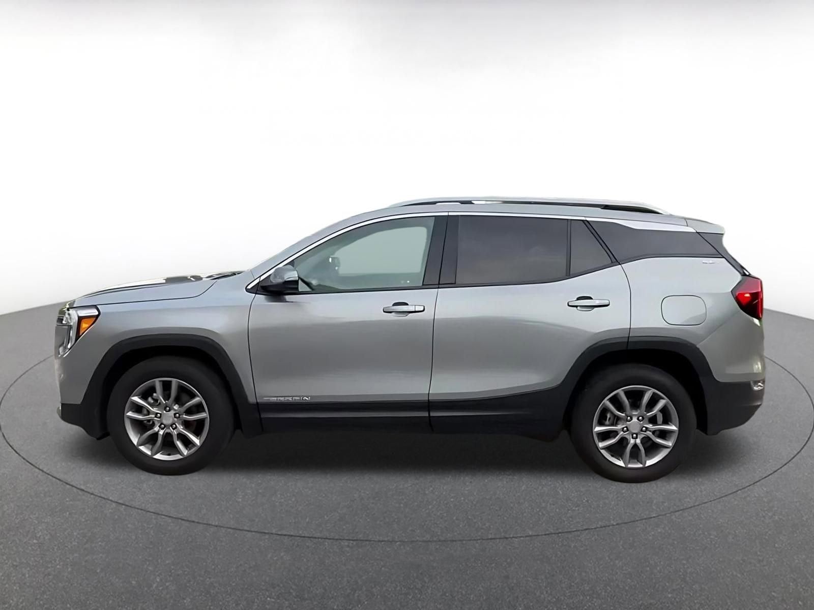 Thumbnail: 2024 GMC Terrain - 8