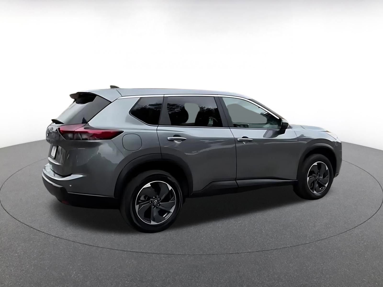 Thumbnail: 2025 Nissan Rogue - 15