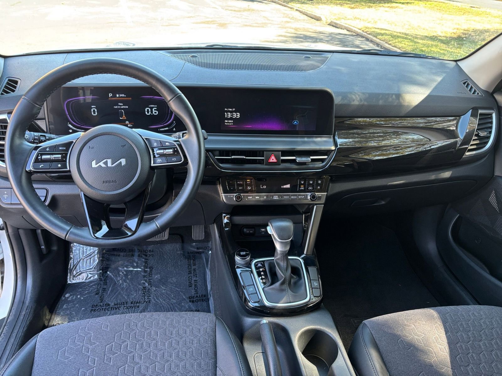 Thumbnail: 2025 Kia Seltos - 28