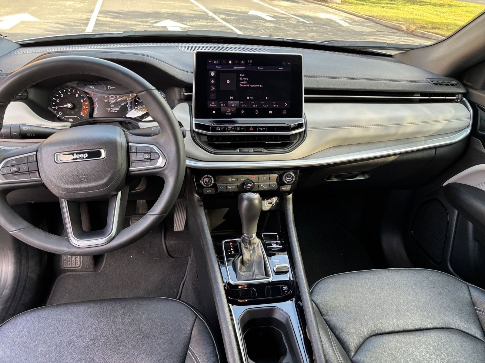 Thumbnail: 2025 Jeep Compass - 27