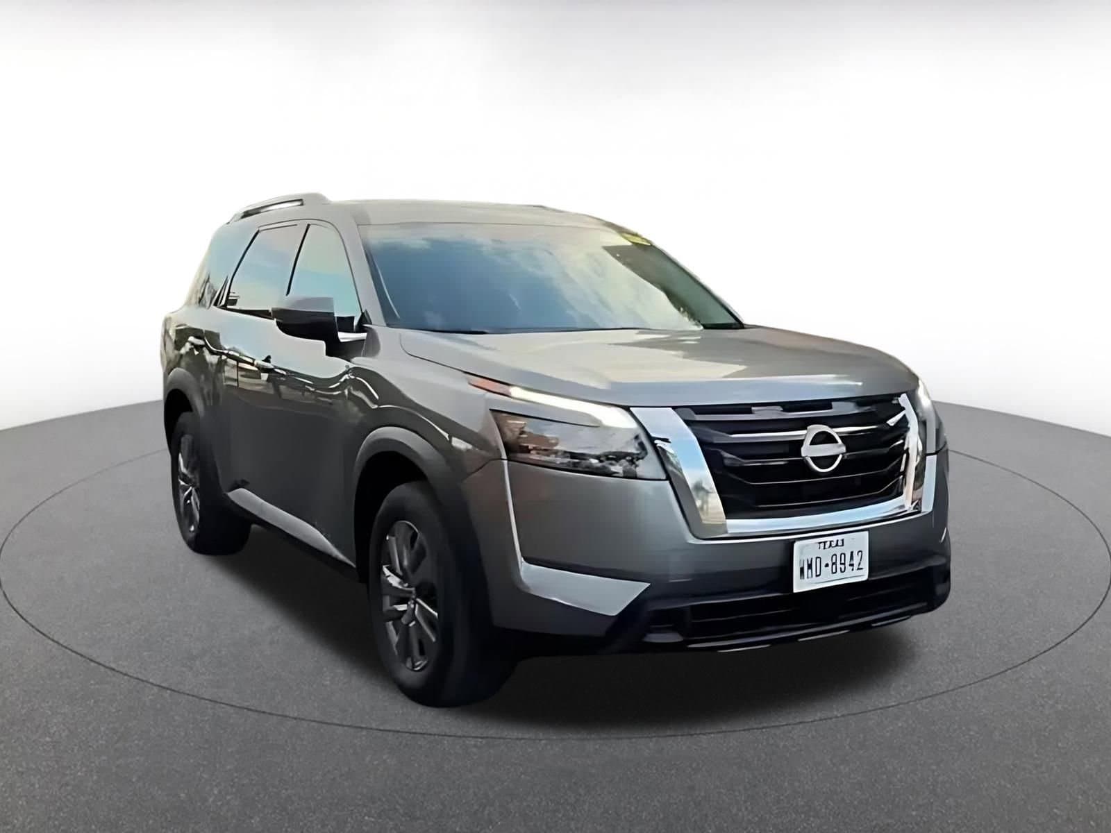 Thumbnail: 2025 Nissan Pathfinder - 2