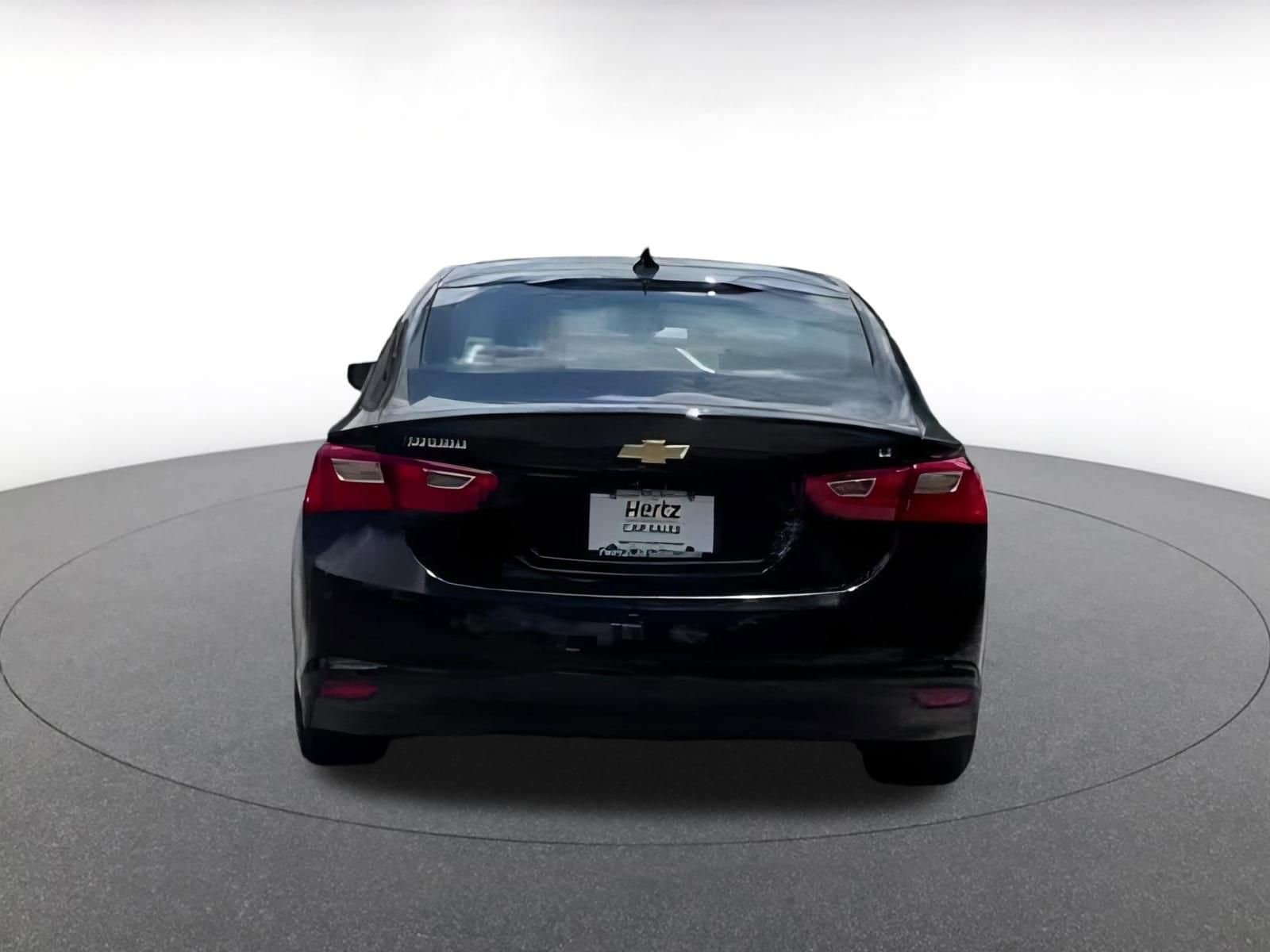 Thumbnail: 2023 Chevrolet Malibu - 16