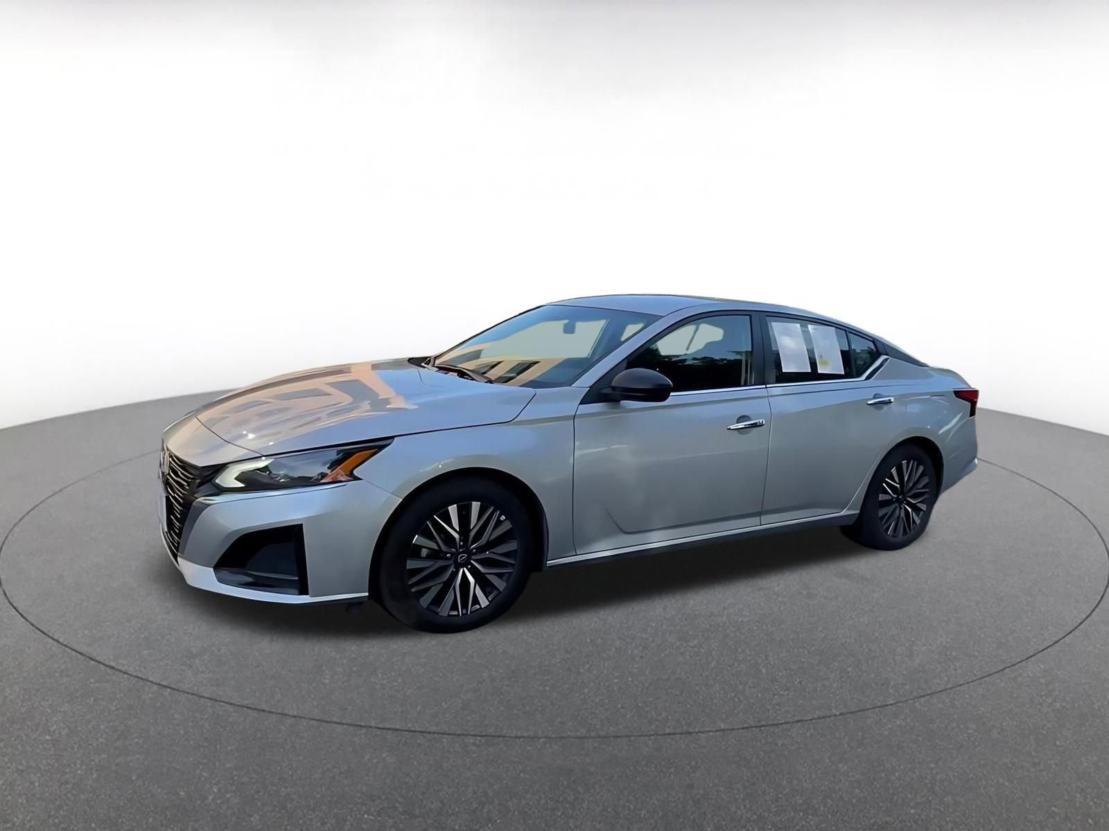 Thumbnail: 2025 Nissan Altima - 7
