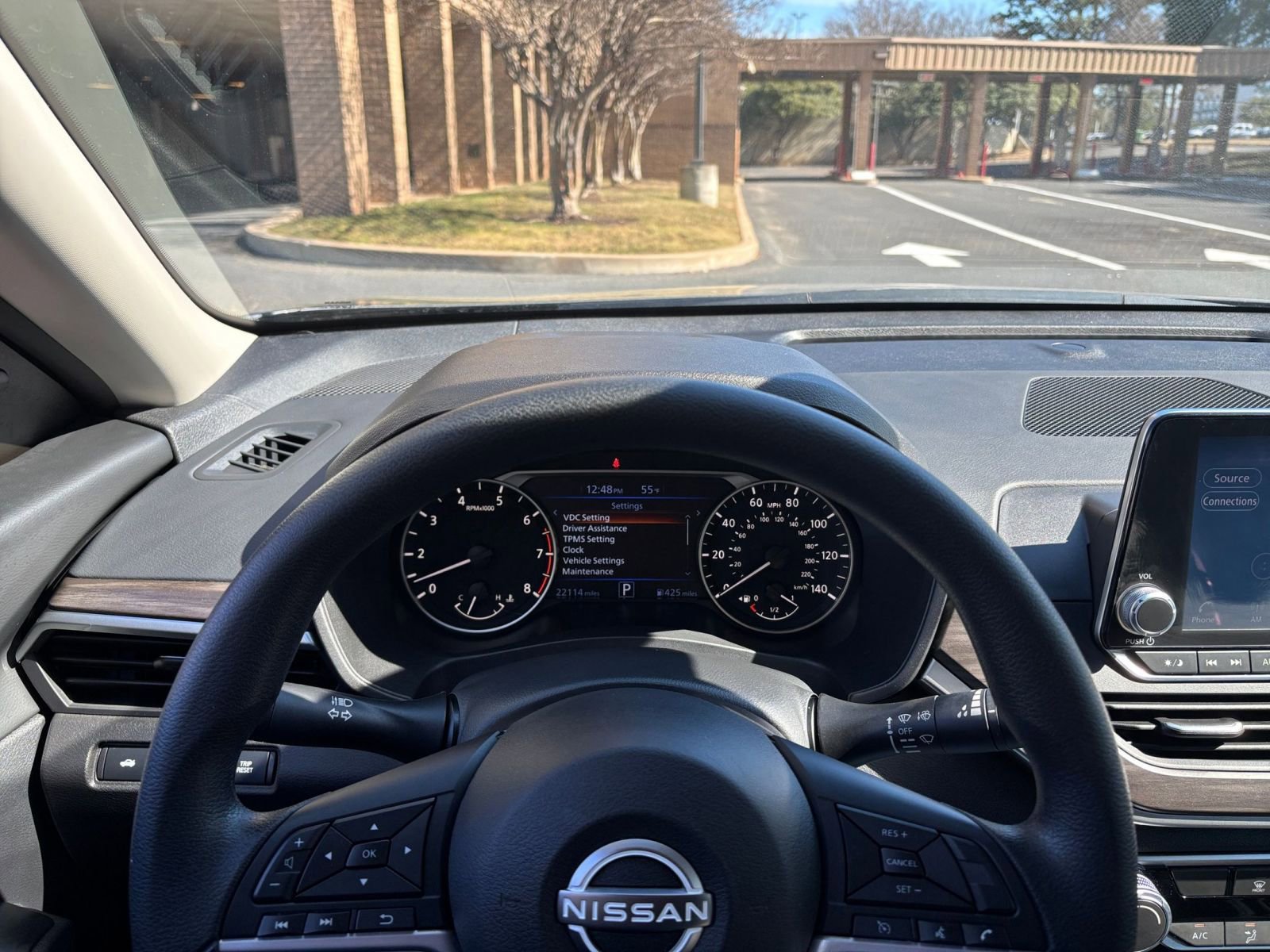 Thumbnail: 2025 Nissan Altima - 28