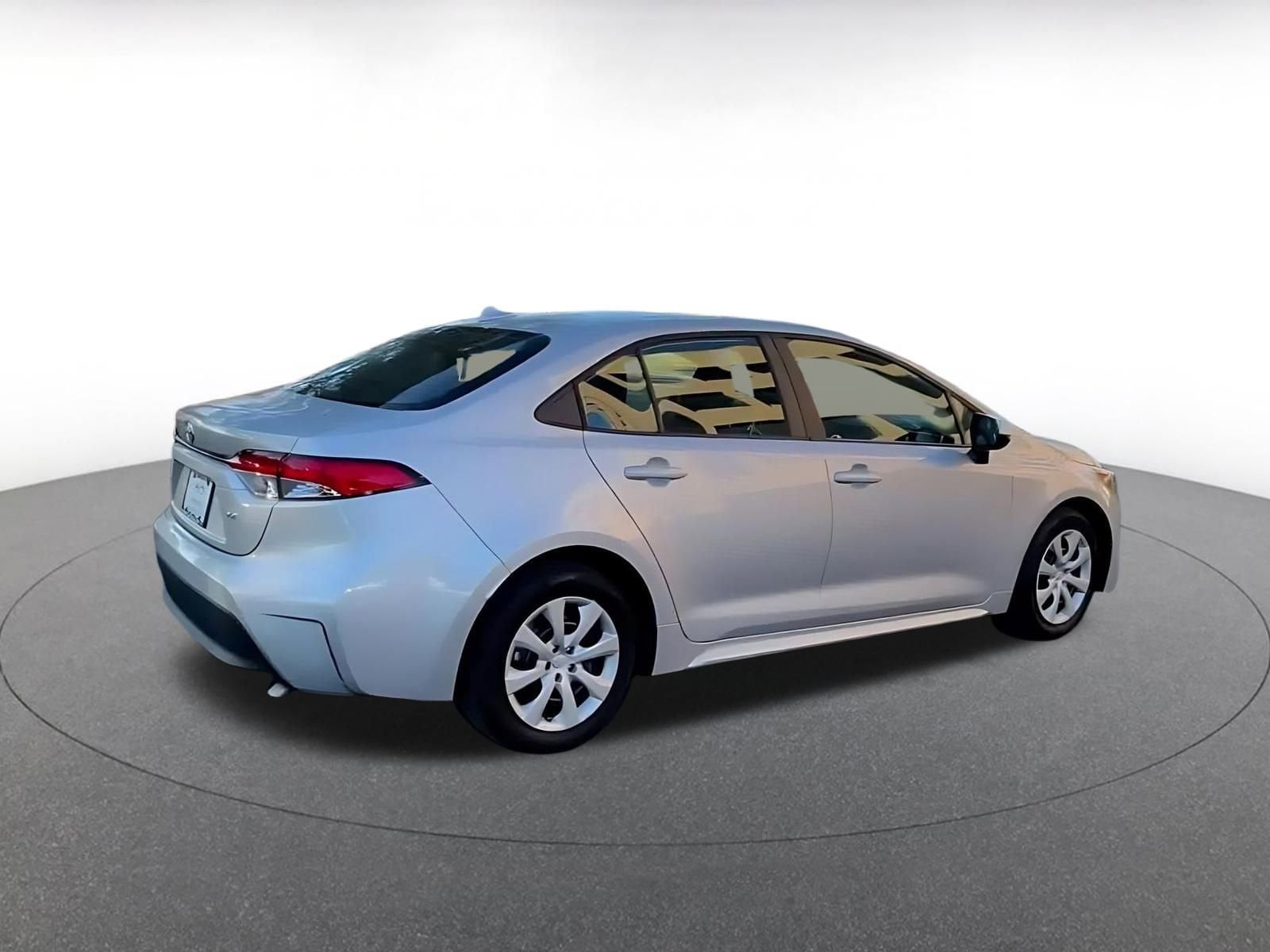 Thumbnail: 2025 Toyota Corolla - 15