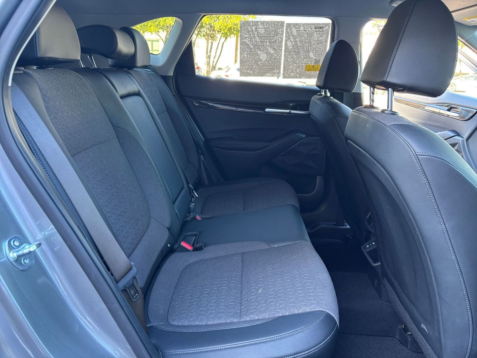 Thumbnail: 2025 Kia Seltos - 20