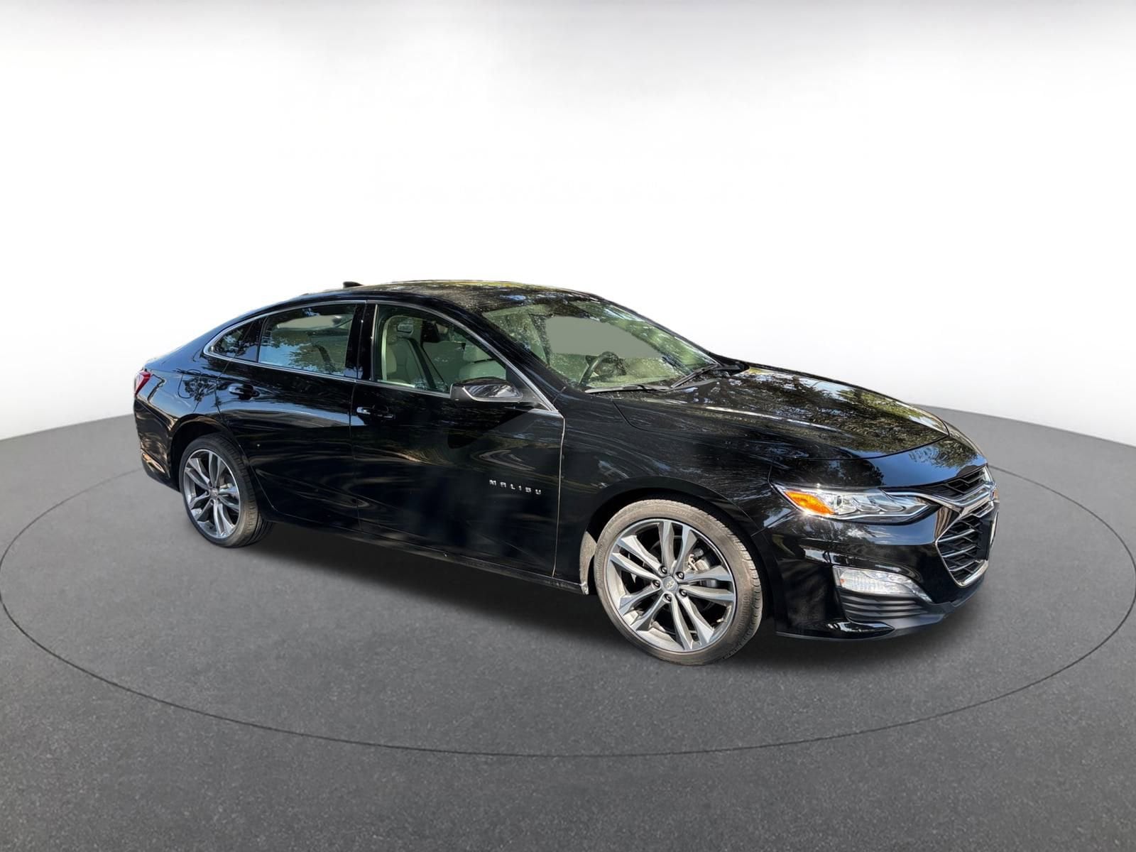 Thumbnail: 2024 Chevrolet Malibu - 1