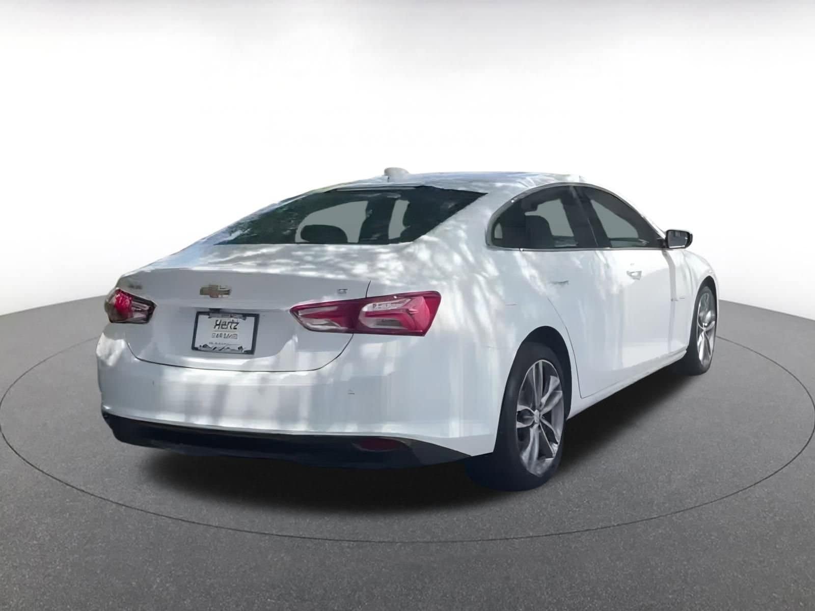 Thumbnail: 2024 Chevrolet Malibu - 12