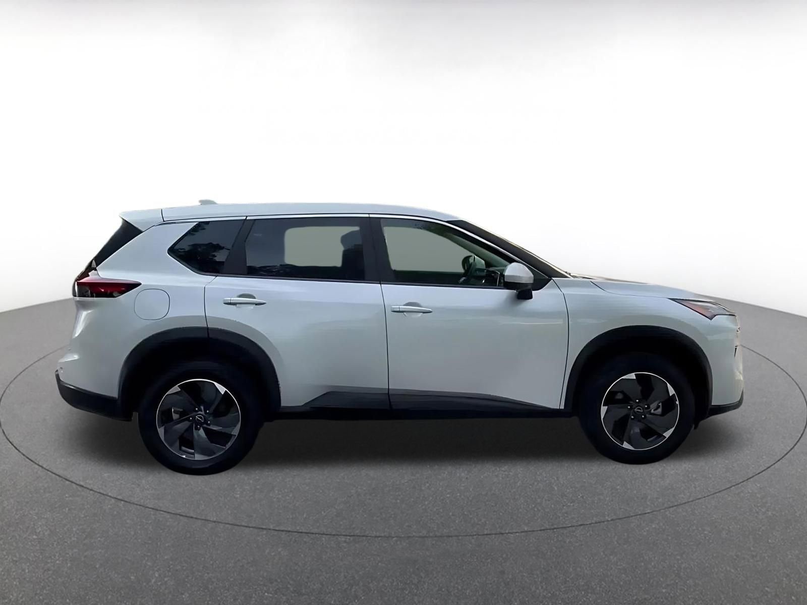 Thumbnail: 2025 Nissan Rogue - 16