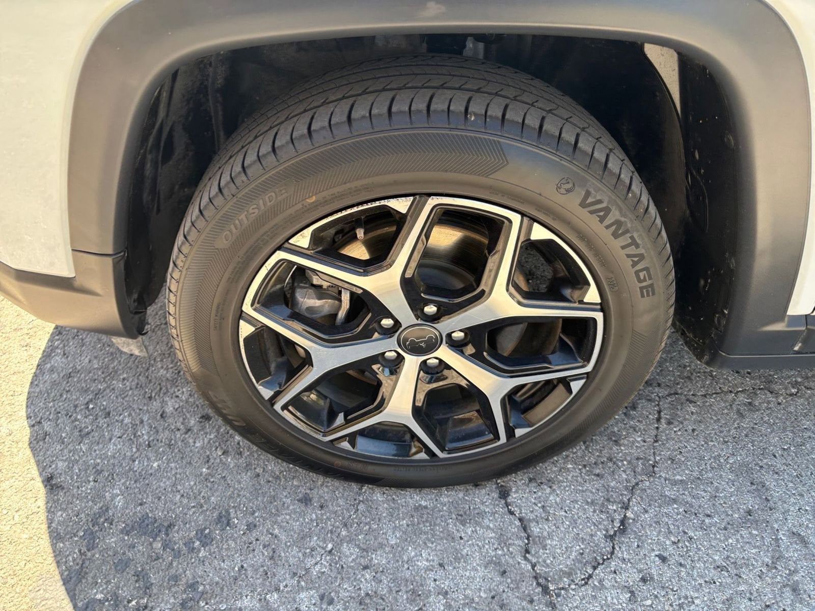 Thumbnail: 2025 Jeep Compass - 25