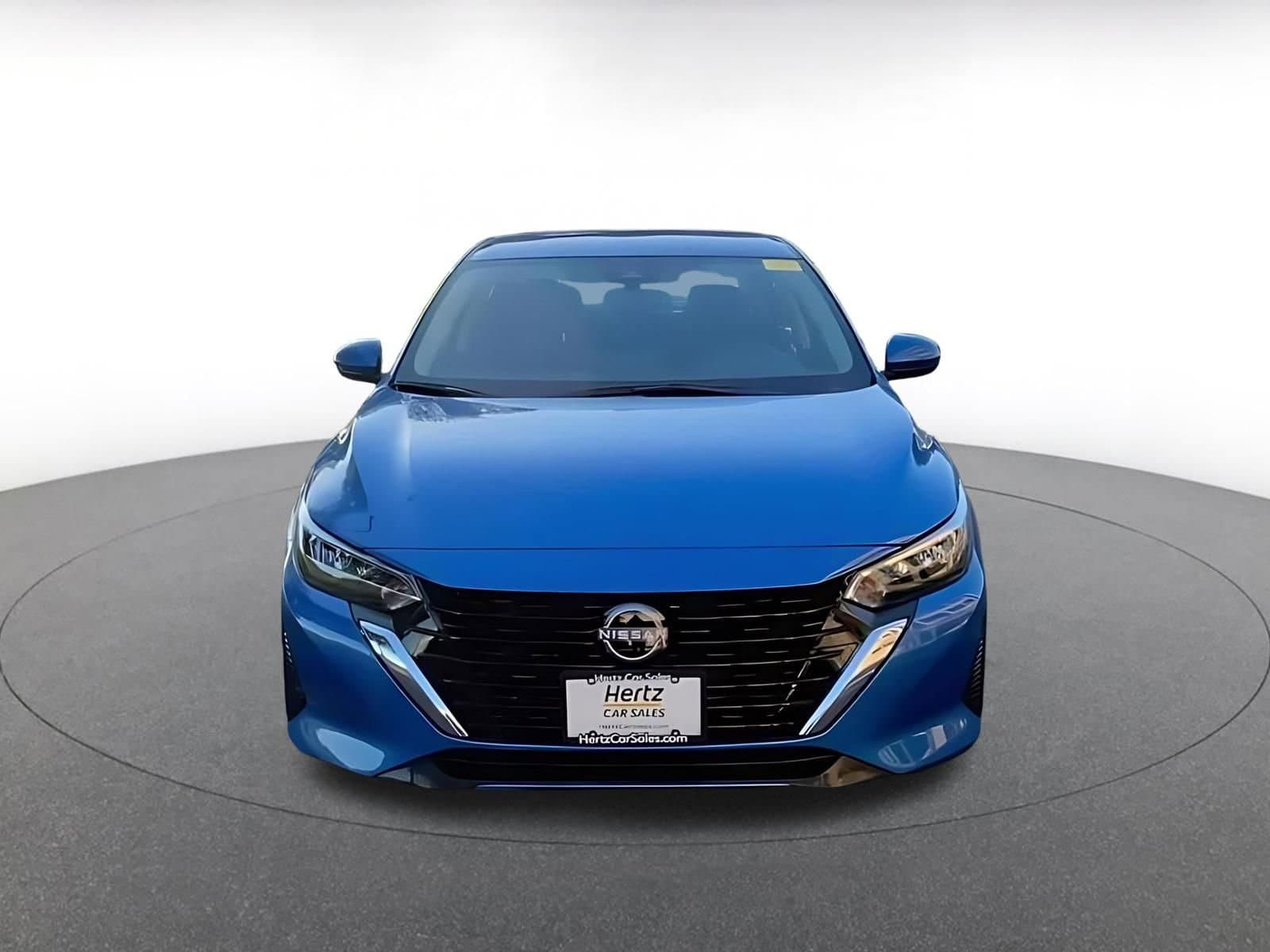 Thumbnail: 2025 Nissan Sentra - 5