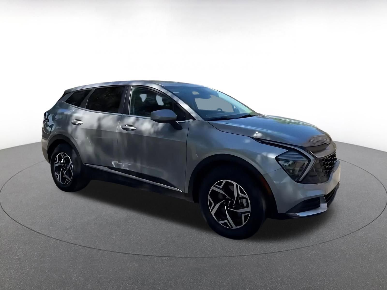 Thumbnail: 2025 Kia Sportage - 2