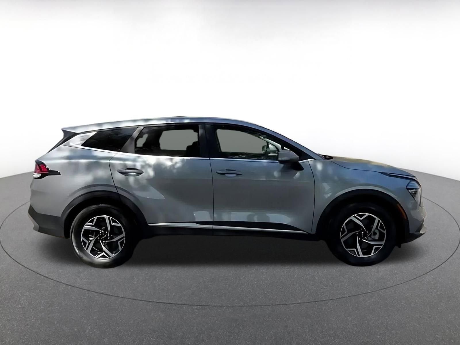 Thumbnail: 2025 Kia Sportage - 16