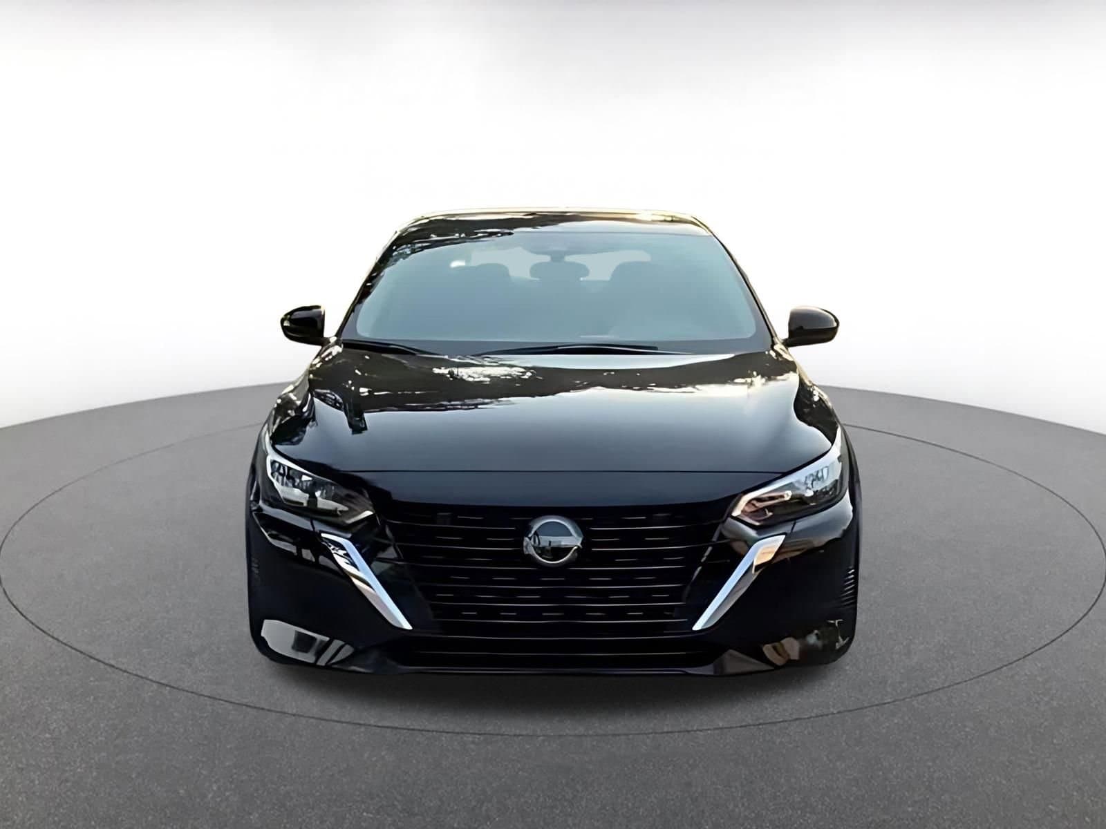 Thumbnail: 2025 Nissan Sentra - 5