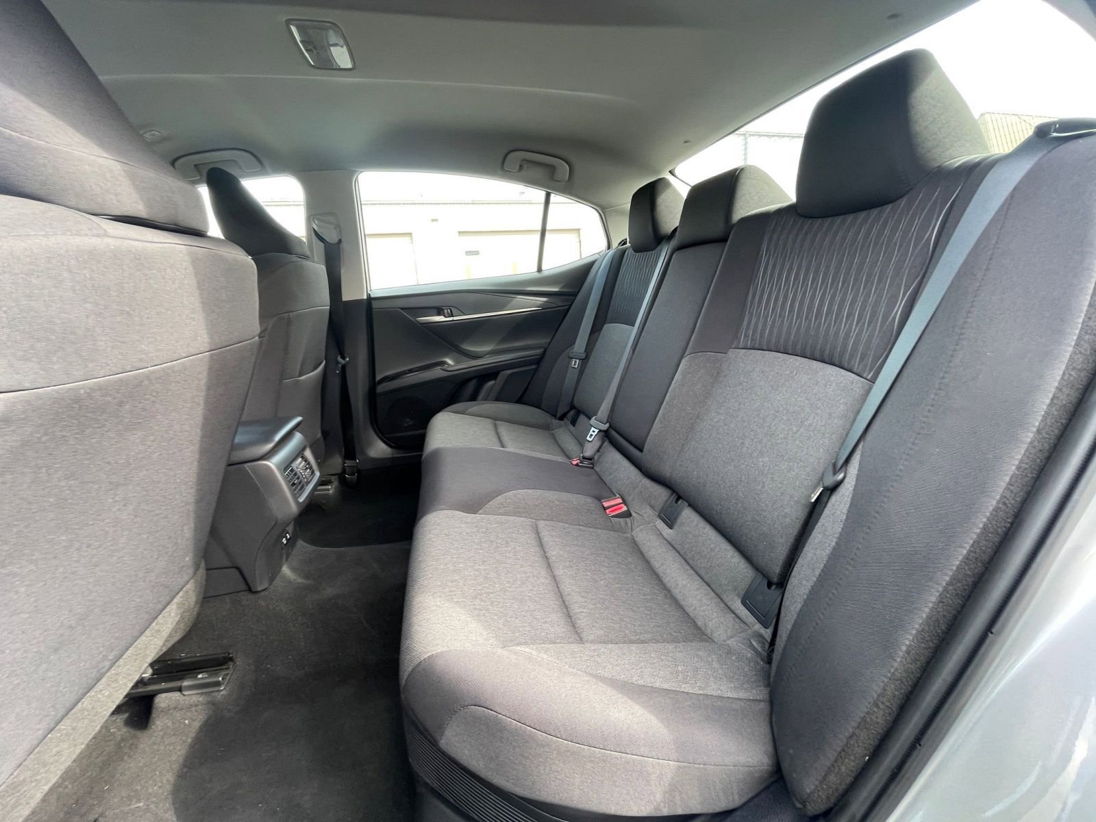 Thumbnail: 2025 Toyota Camry - 20