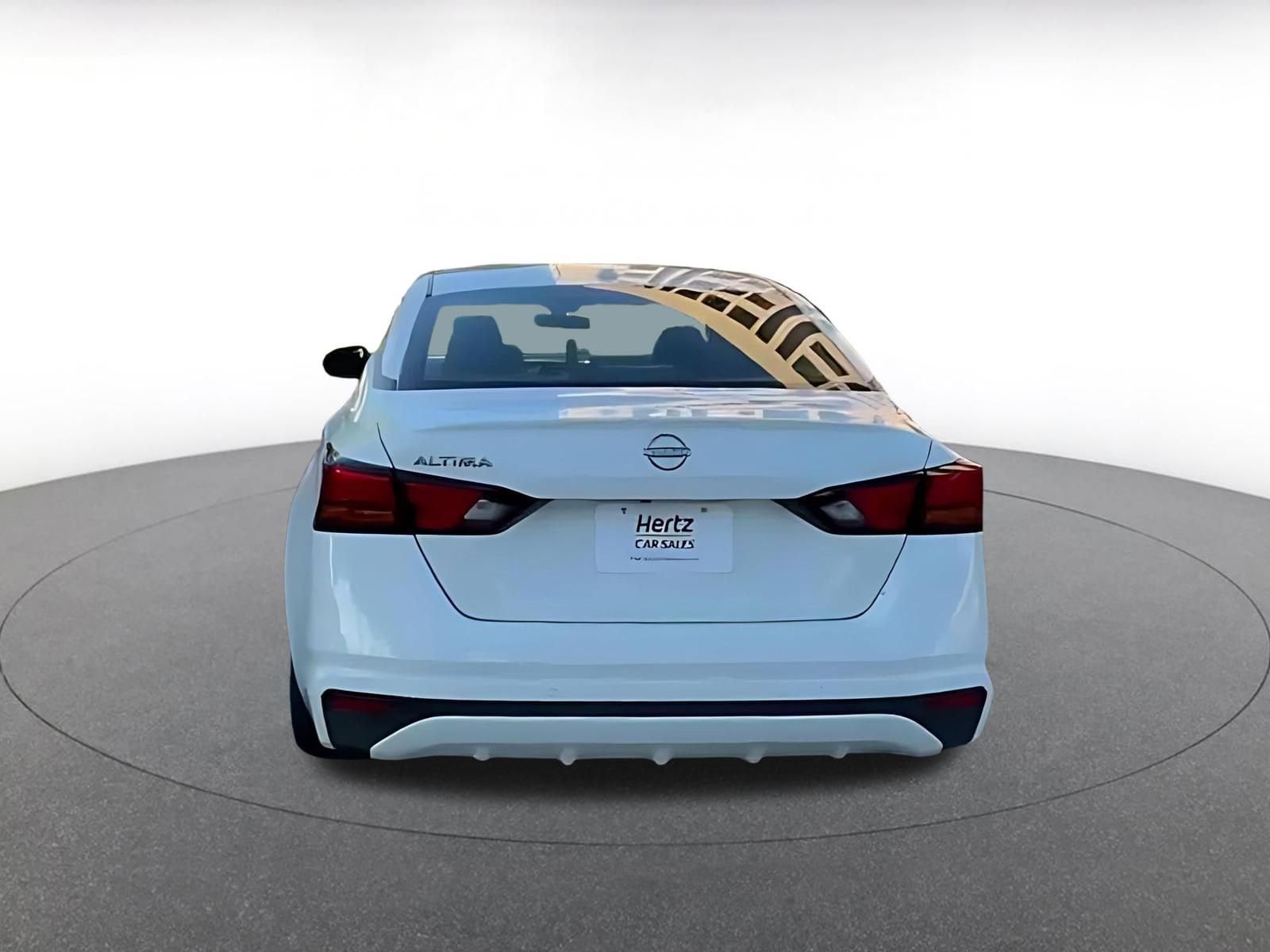 Thumbnail: 2025 Nissan Altima - 12
