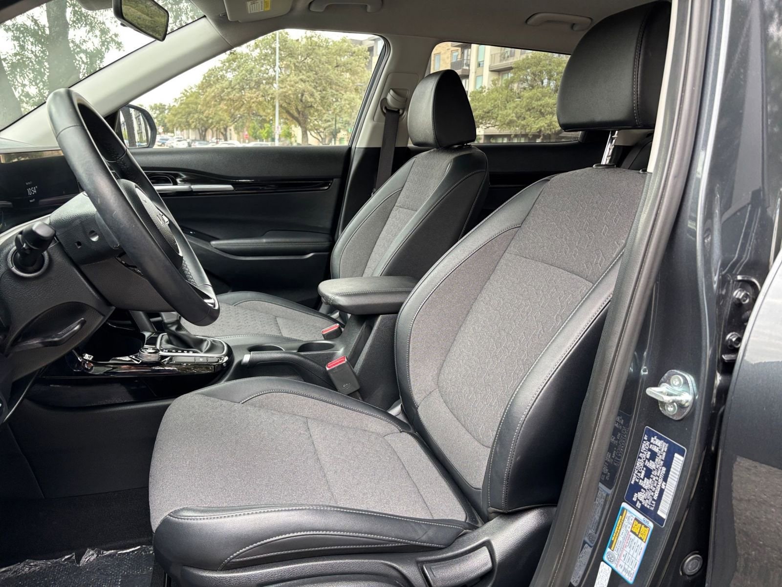 Thumbnail: 2025 Kia Seltos - 21