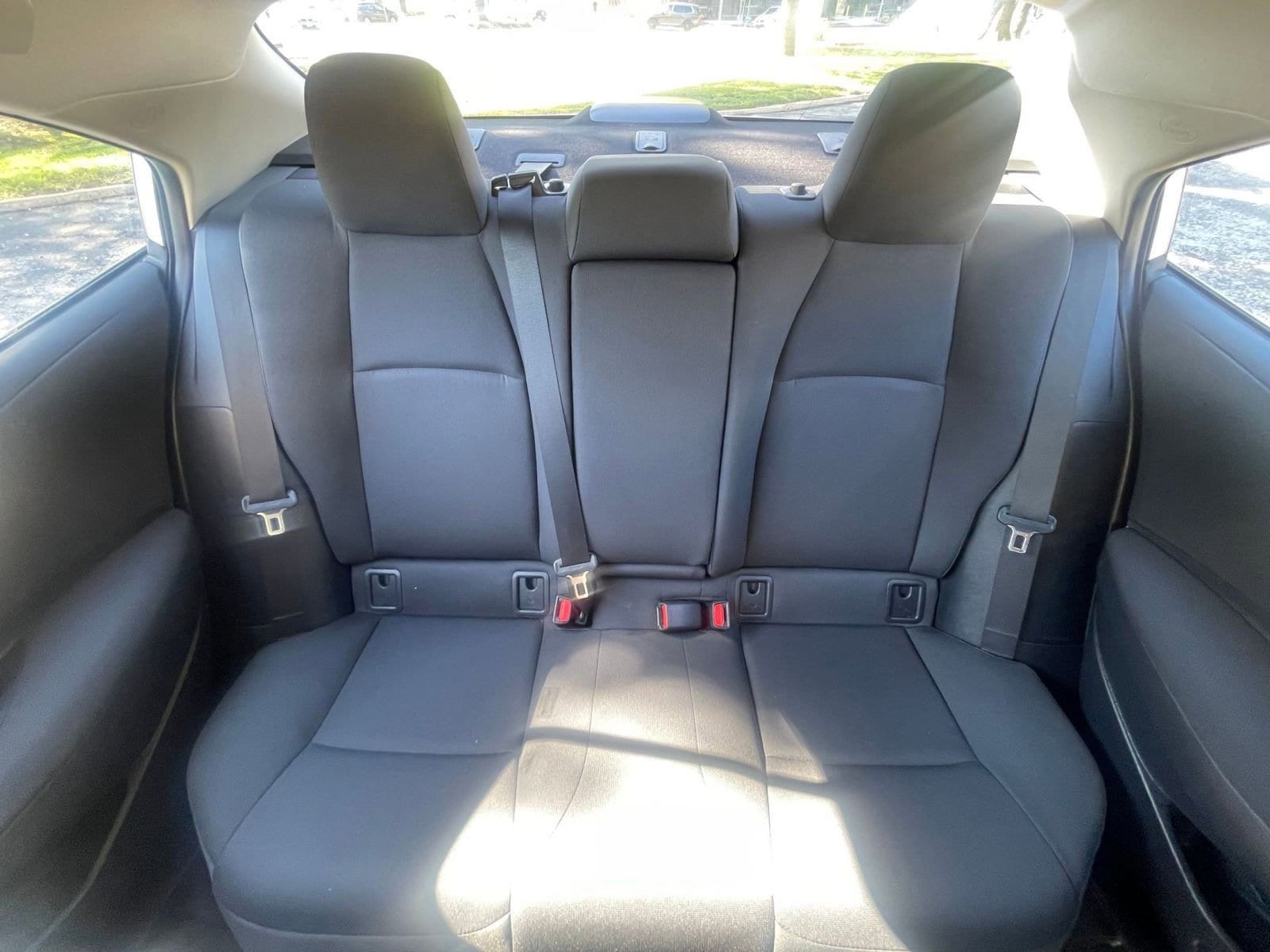 Thumbnail: 2025 Toyota Corolla - 32