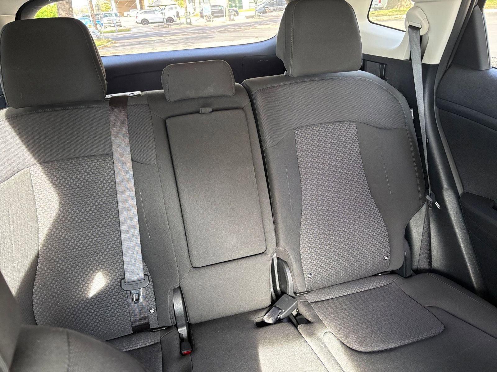 Thumbnail: 2025 Kia Sportage - 32