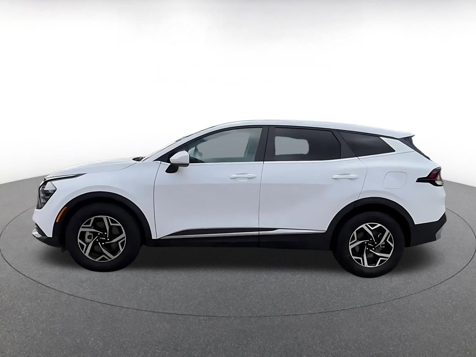 Thumbnail: 2025 Kia Sportage - 10