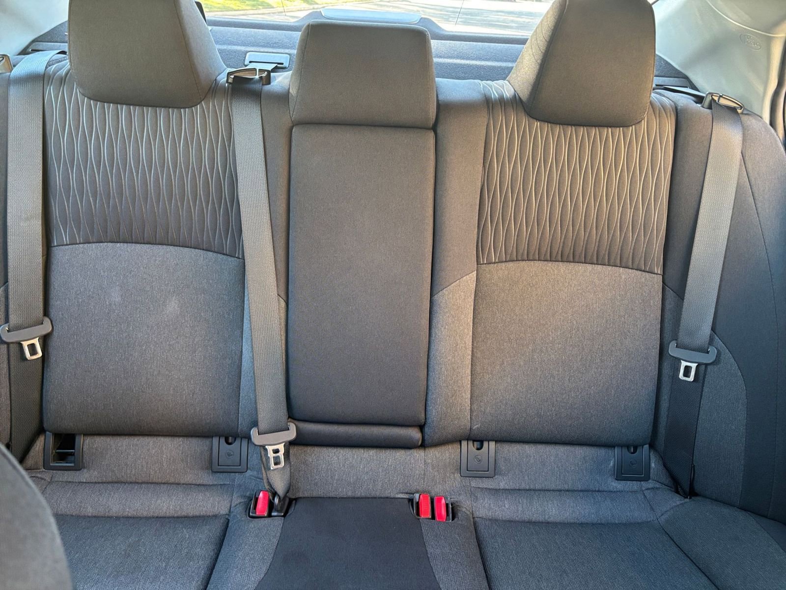 Thumbnail: 2025 Toyota Camry - 32