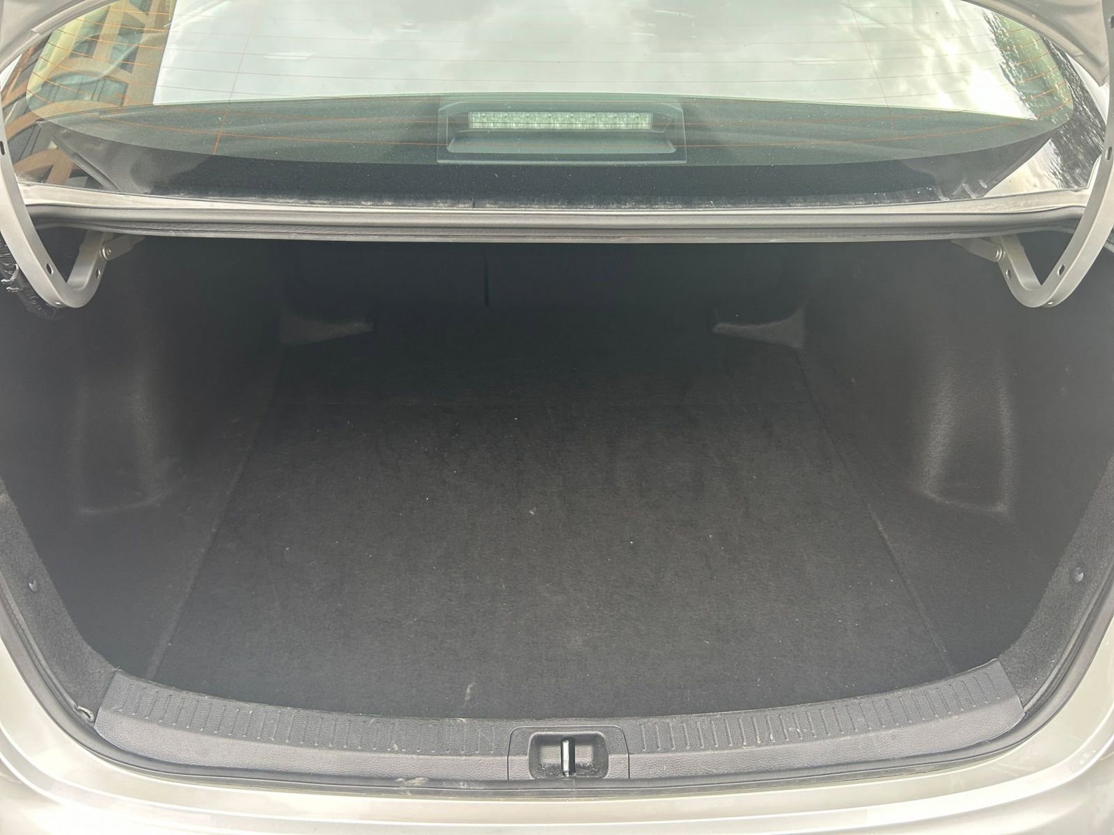 Thumbnail: 2025 Toyota Corolla - 29