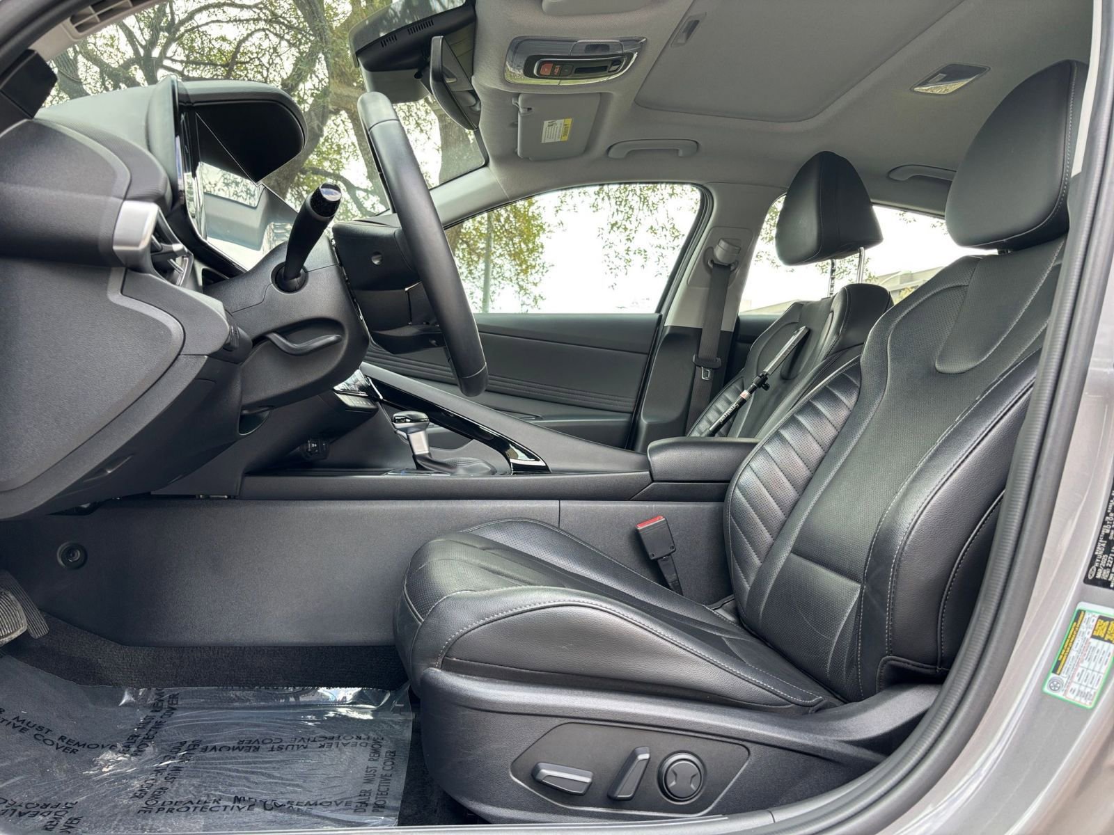 Thumbnail: 2025 Hyundai Elantra - 23