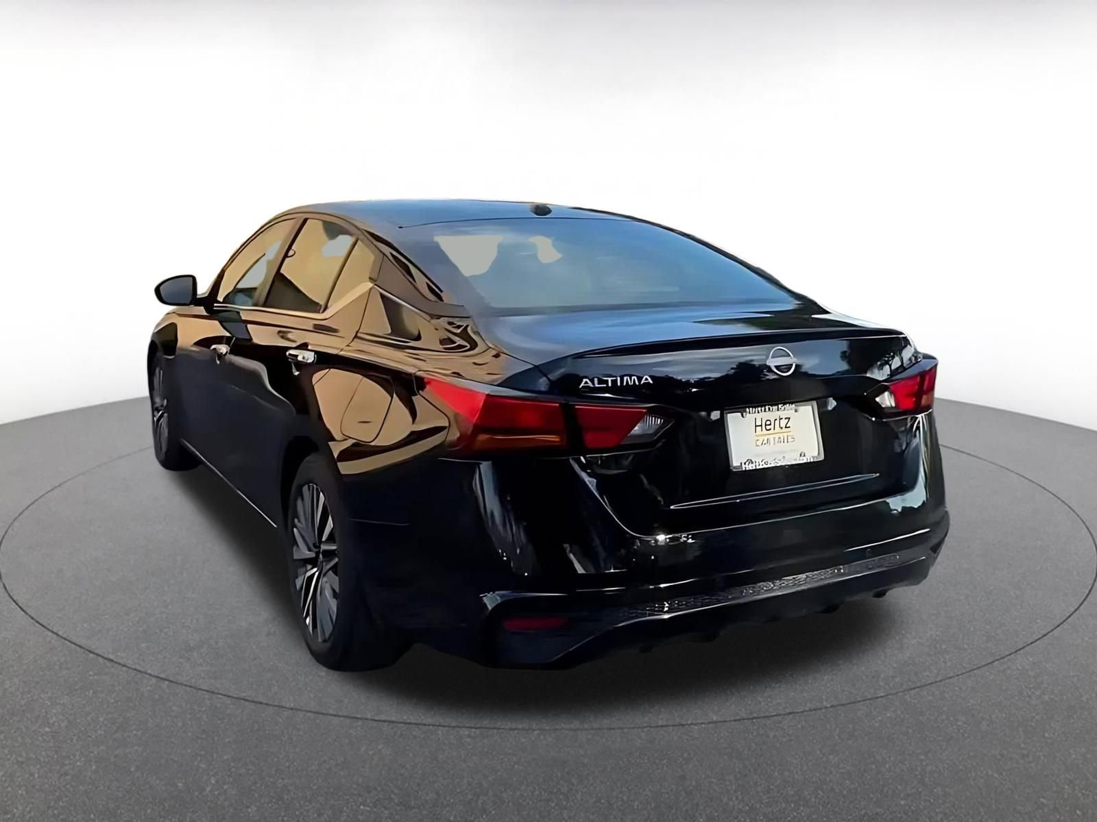 Thumbnail: 2025 Nissan Altima - 11