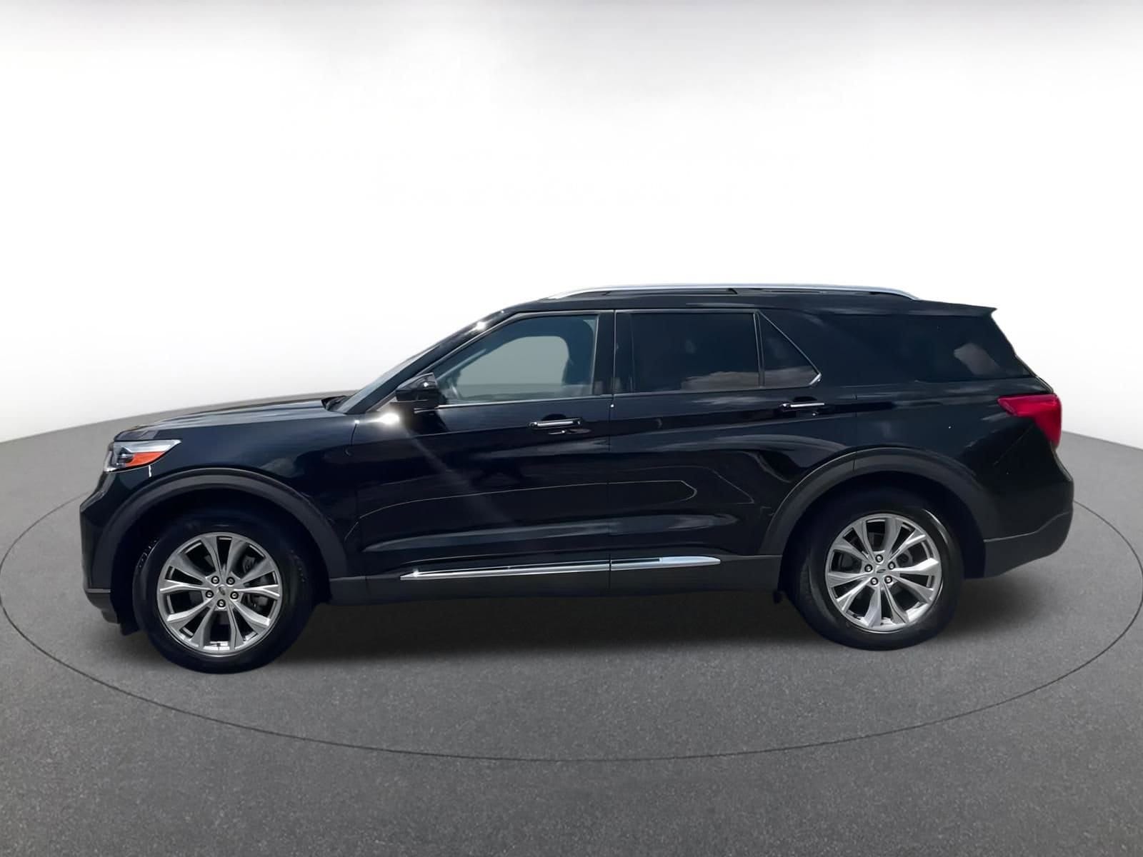 Thumbnail: 2024 Ford Explorer - 8