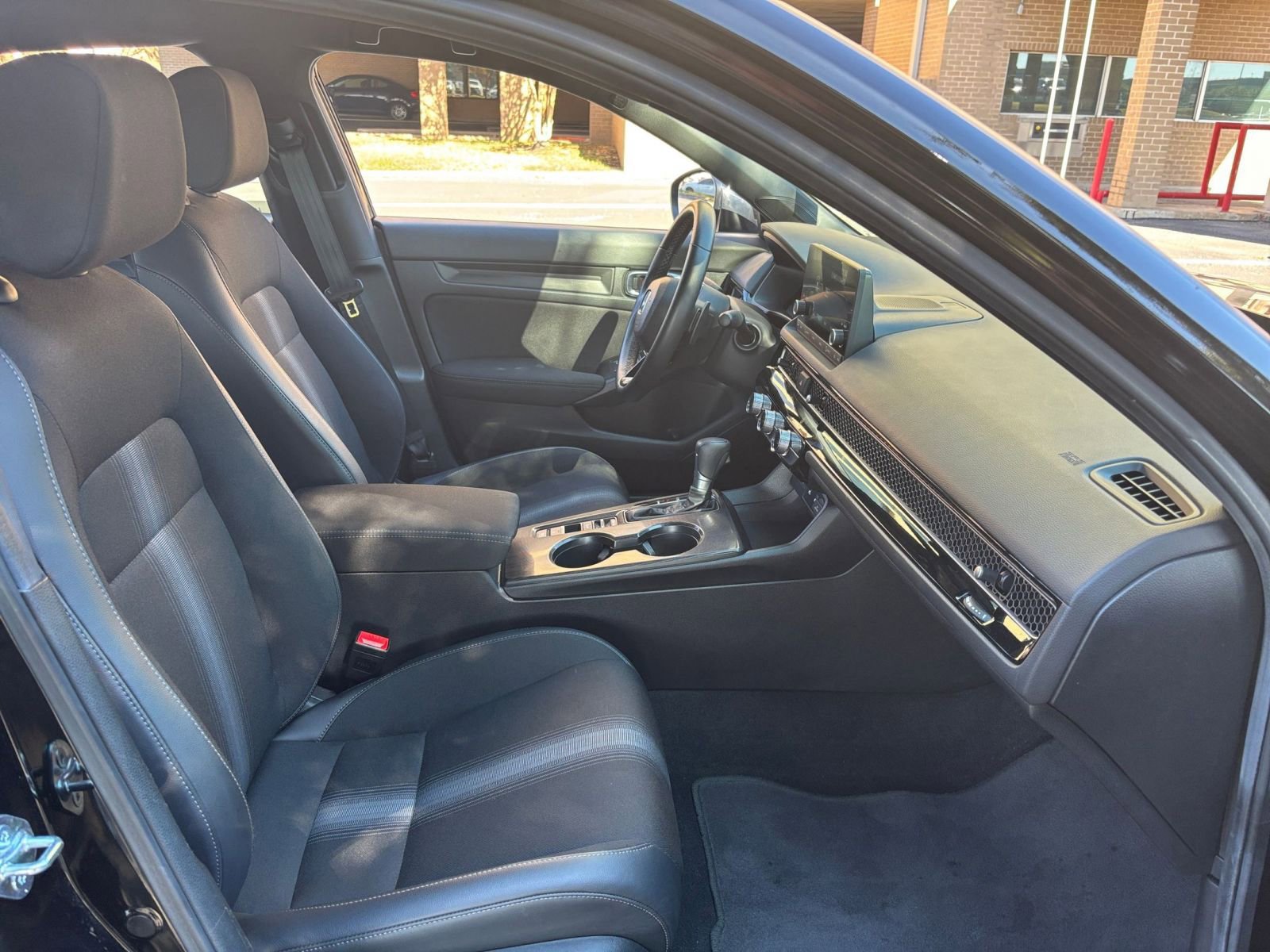 Thumbnail: 2025 Honda Civic - 21