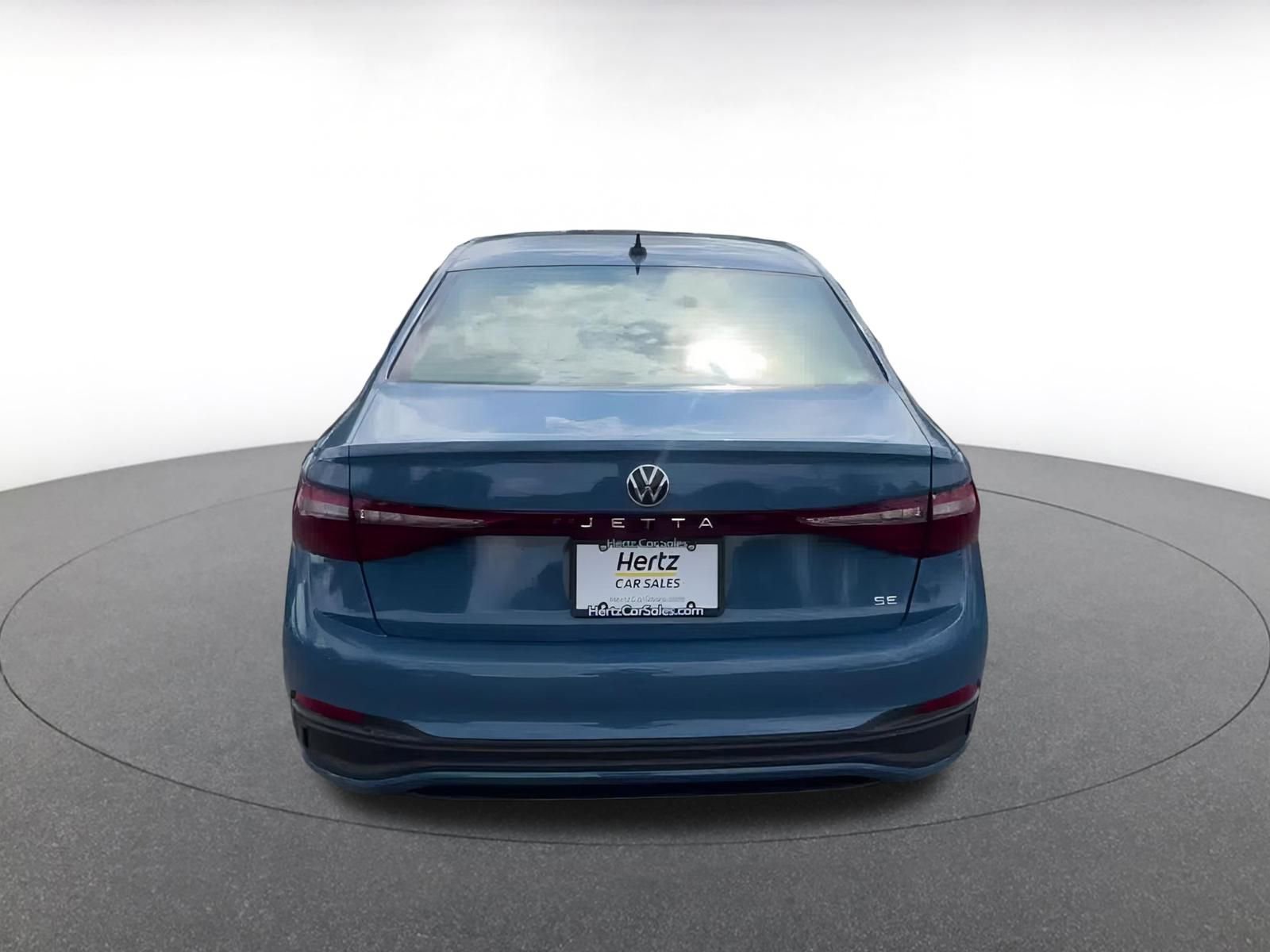 Thumbnail: 2025 Volkswagen Jetta - 12