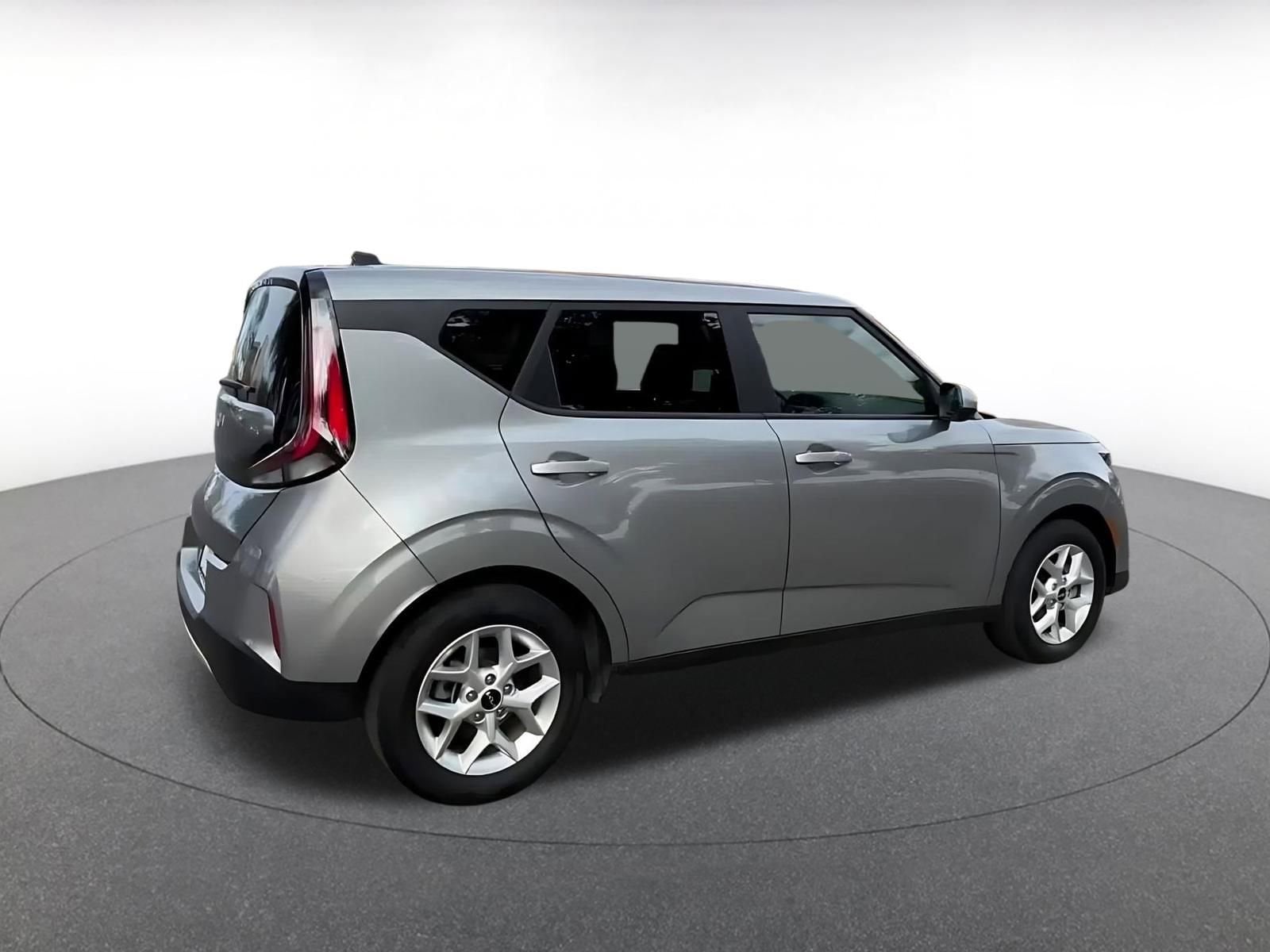 Thumbnail: 2025 Kia Soul - 15
