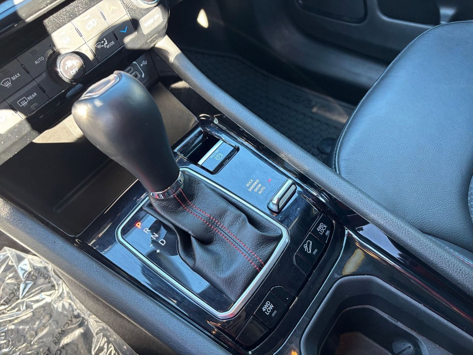 Thumbnail: 2025 Jeep Compass - 35