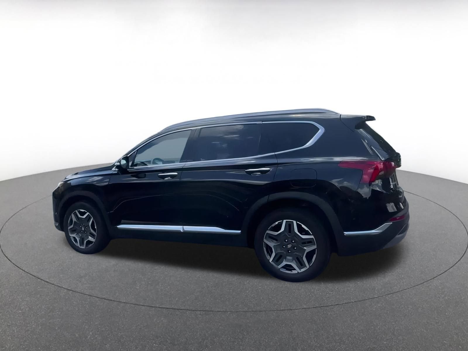 Thumbnail: 2023 Hyundai Santa Fe - 11