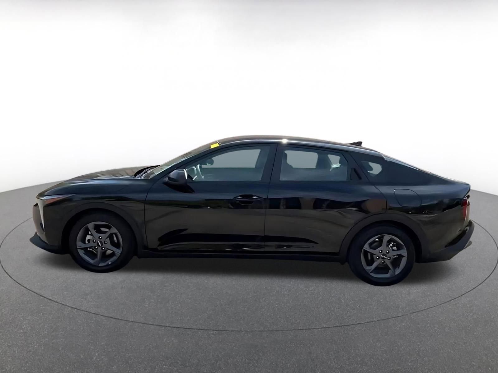 Thumbnail: 2025 Kia K4 - 8