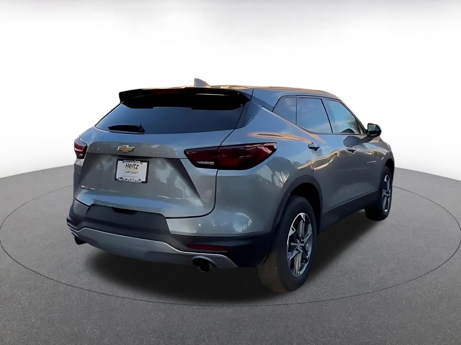 Thumbnail: 2025 Chevrolet Blazer - 13