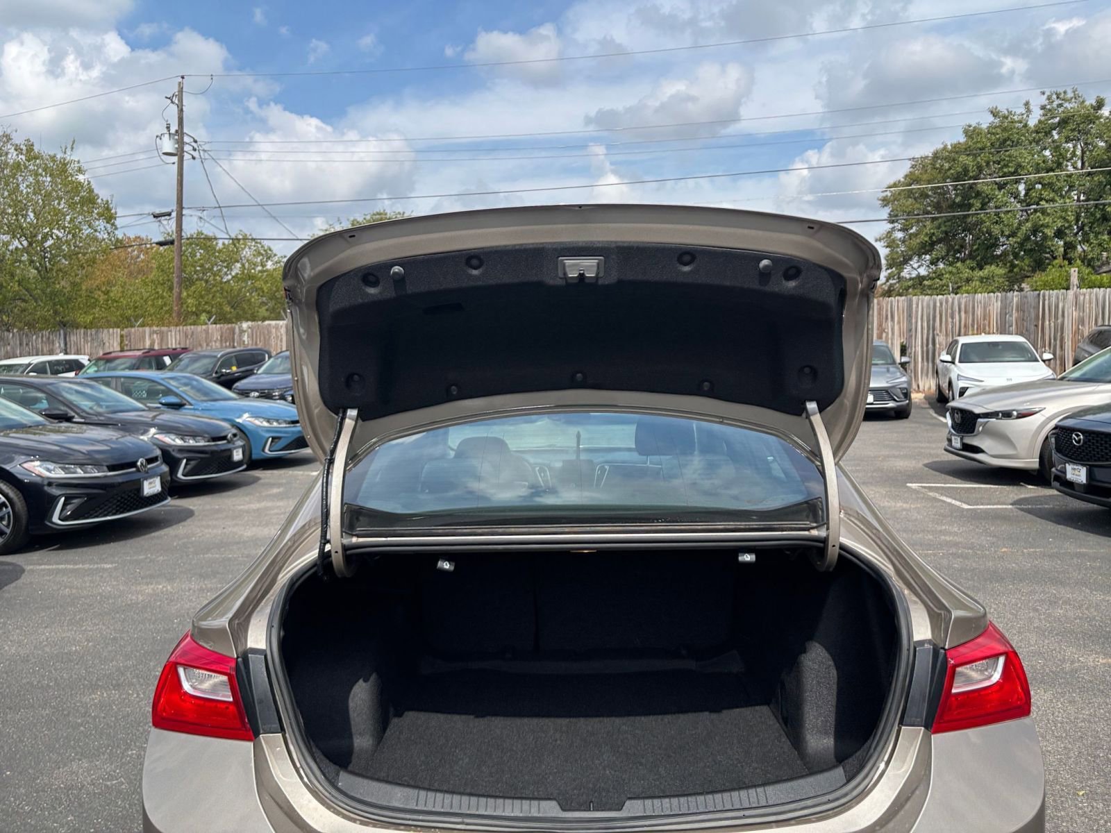 Thumbnail: 2024 Chevrolet Malibu - 29