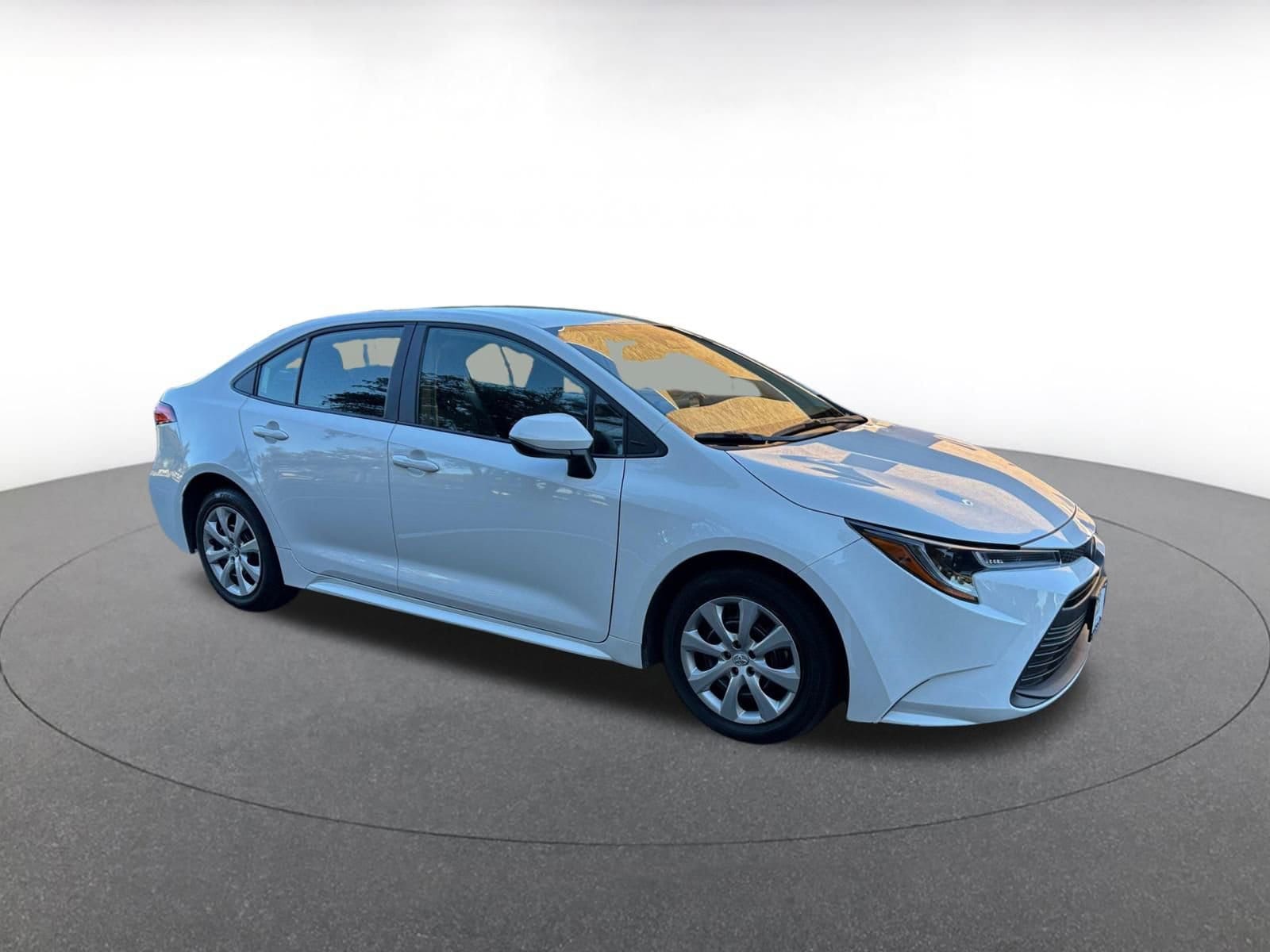 Thumbnail: 2025 Toyota Corolla - 1