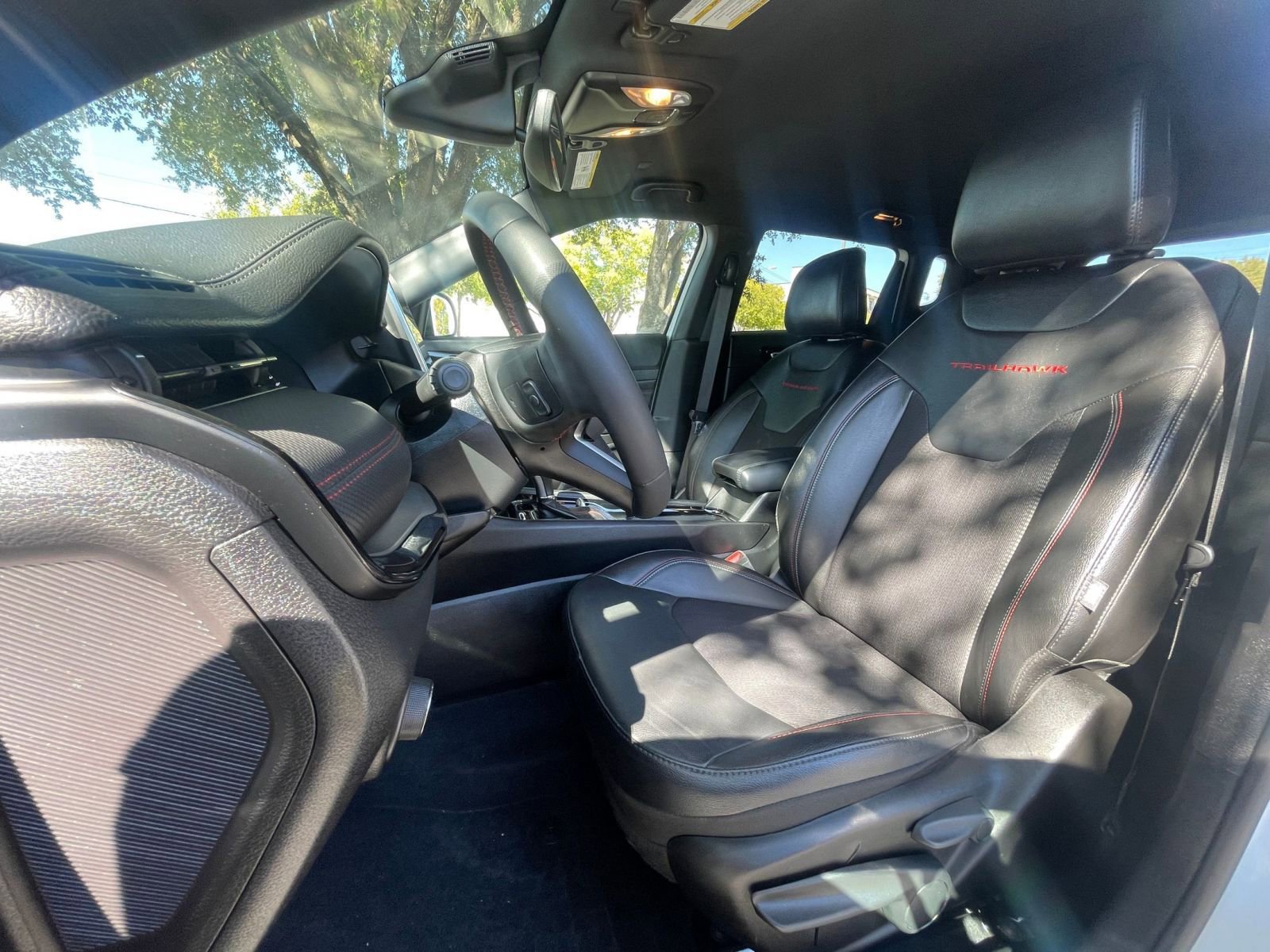 Thumbnail: 2025 Jeep Compass - 30