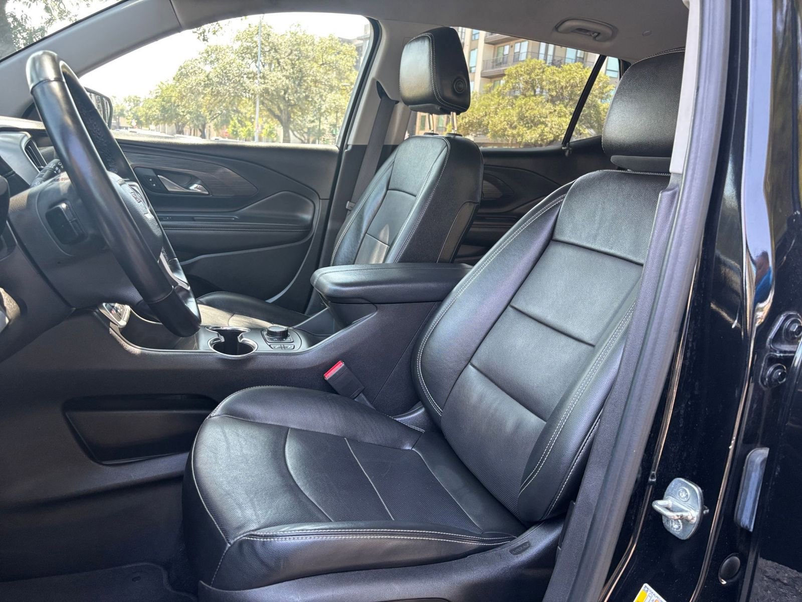 Thumbnail: 2023 GMC Terrain - 21