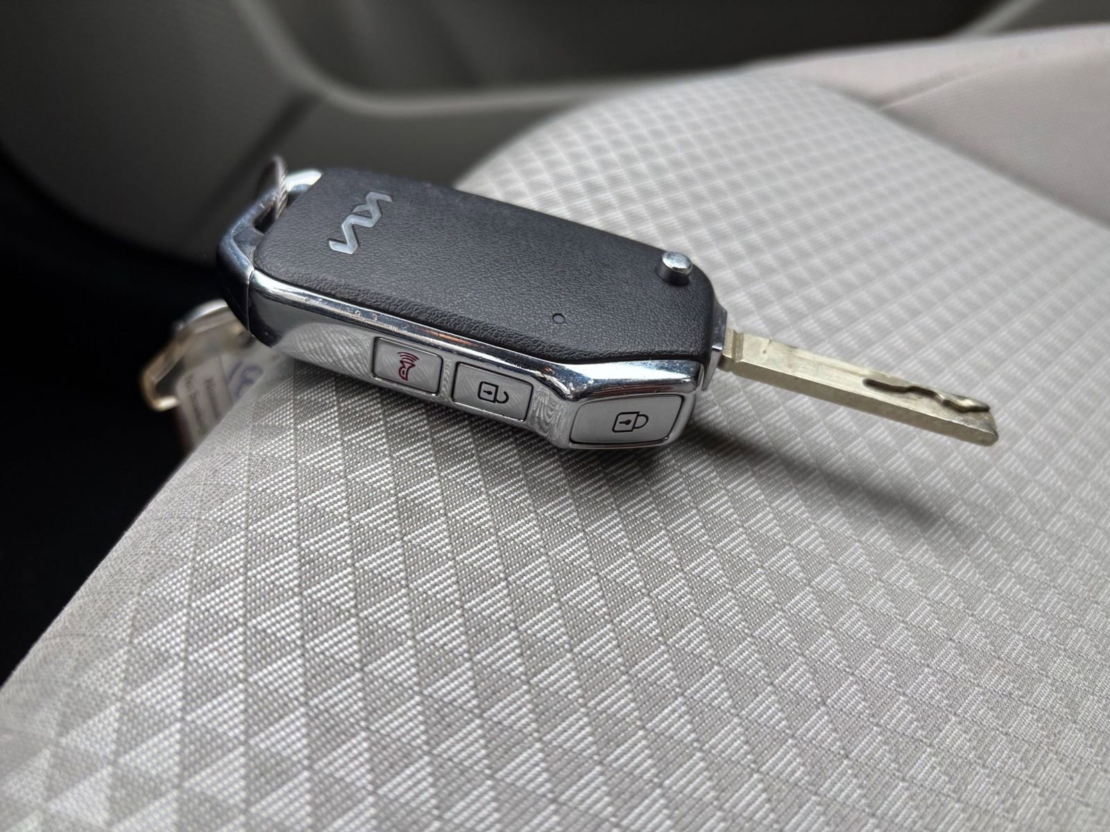 Thumbnail: 2025 Kia Soul - 18