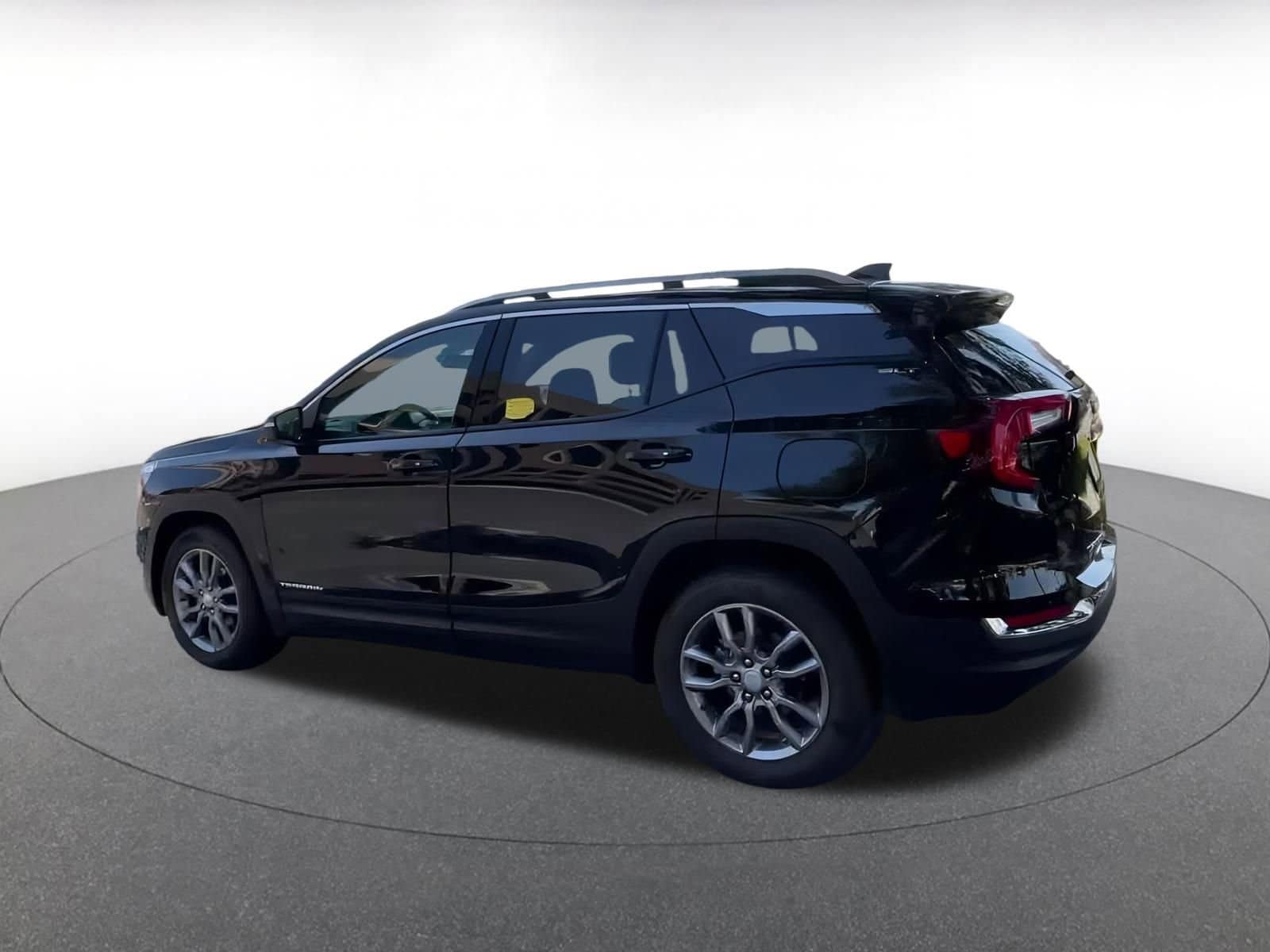 Thumbnail: 2023 GMC Terrain - 10