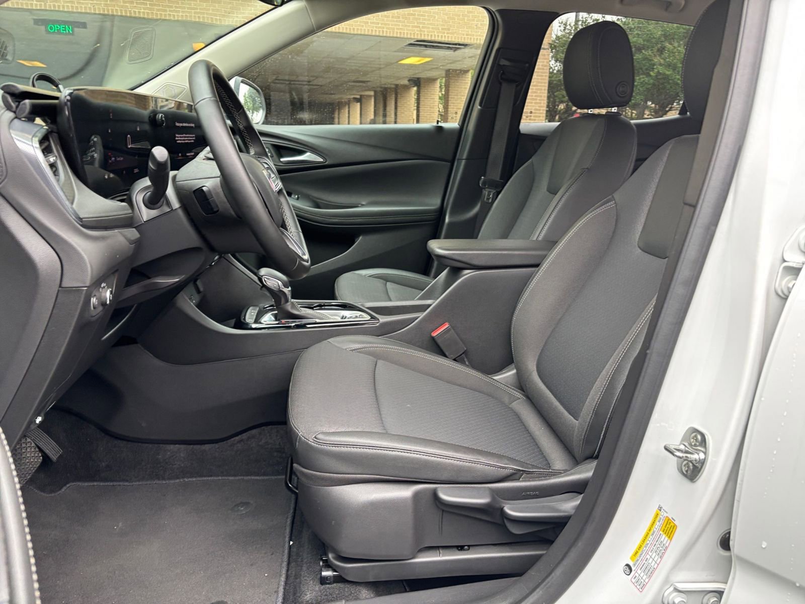 Thumbnail: 2025 Buick Encore GX - 22