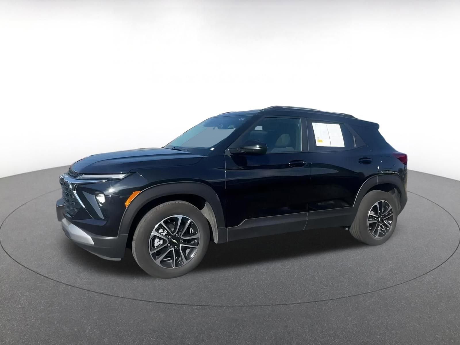 Thumbnail: 2025 Chevrolet TrailBlazer - 6