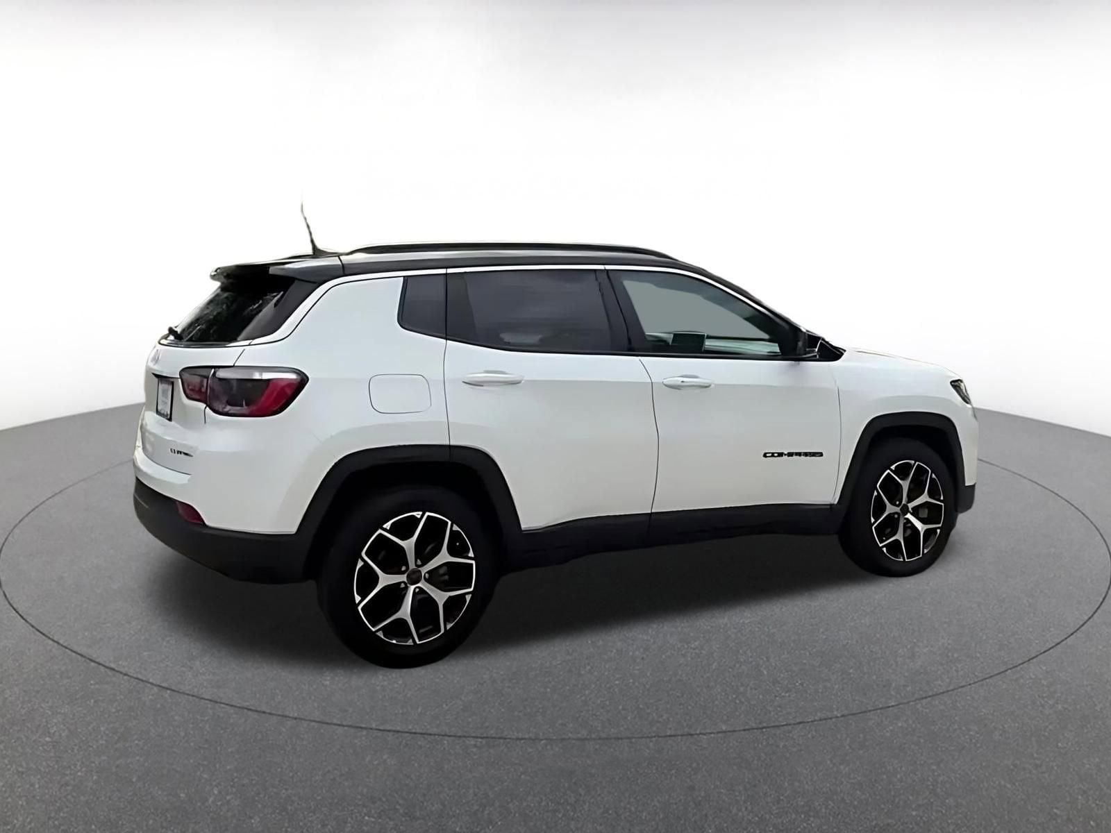 Thumbnail: 2025 Jeep Compass - 13